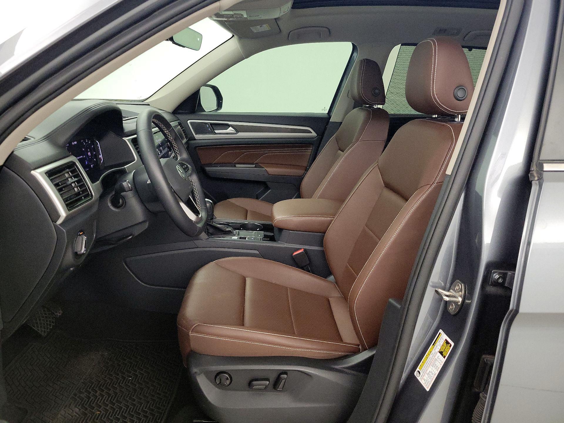 Thumbnail: 2023 Volkswagen Atlas - 11