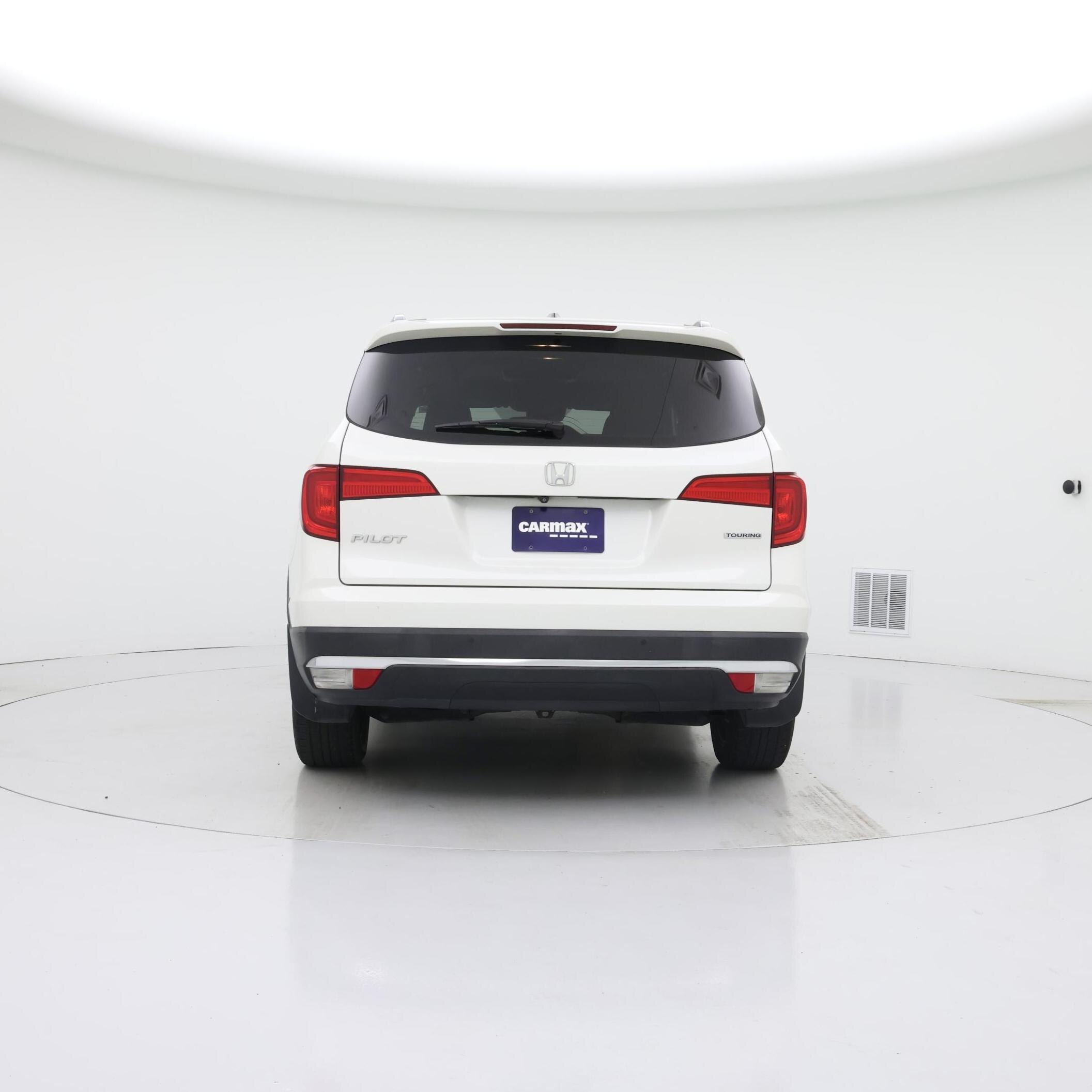 Thumbnail: 2017 Honda Pilot - 6