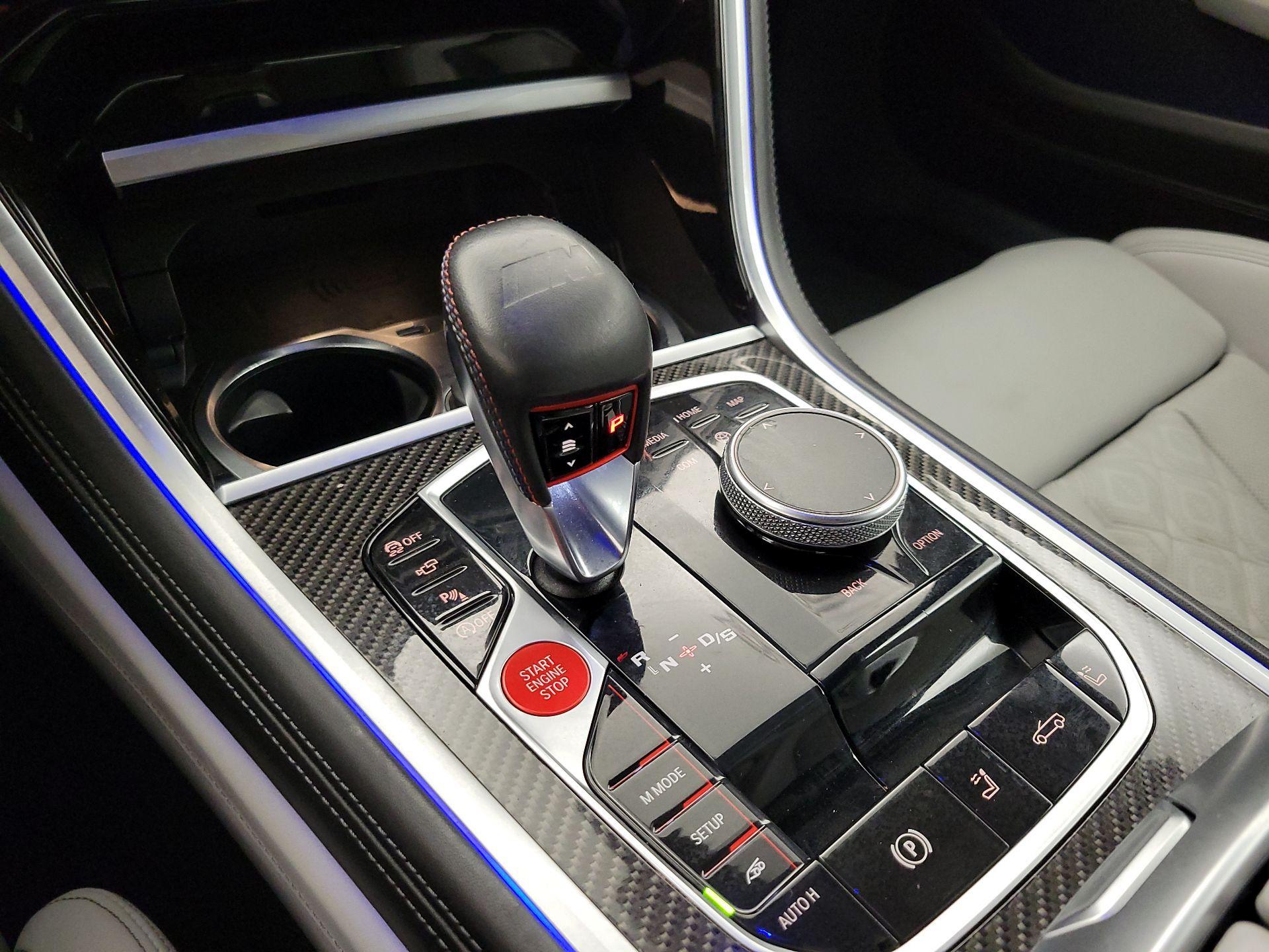 Thumbnail: 2020 BMW M8 - 18