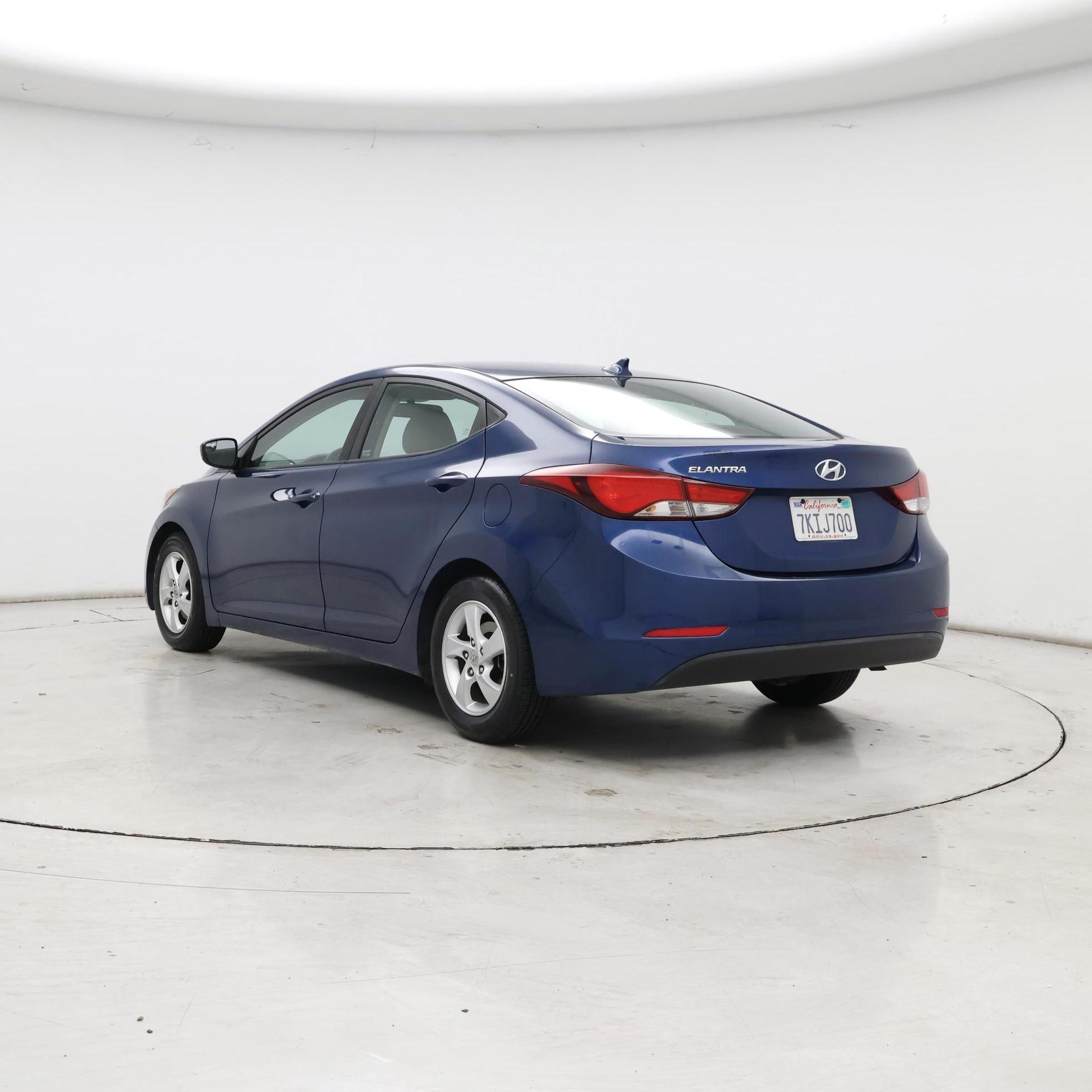 Thumbnail: 2015 Hyundai Elantra - 2