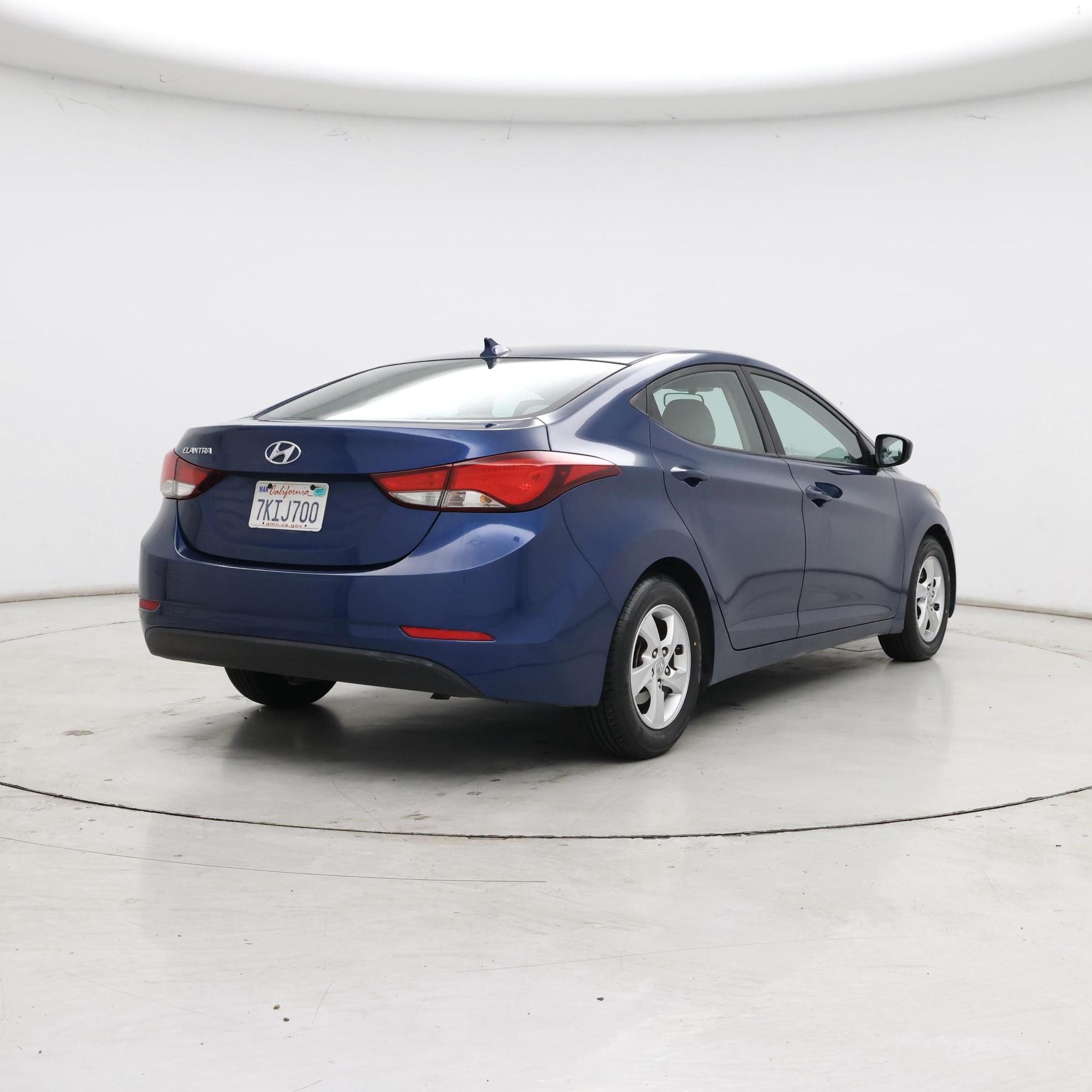 Thumbnail: 2015 Hyundai Elantra - 8