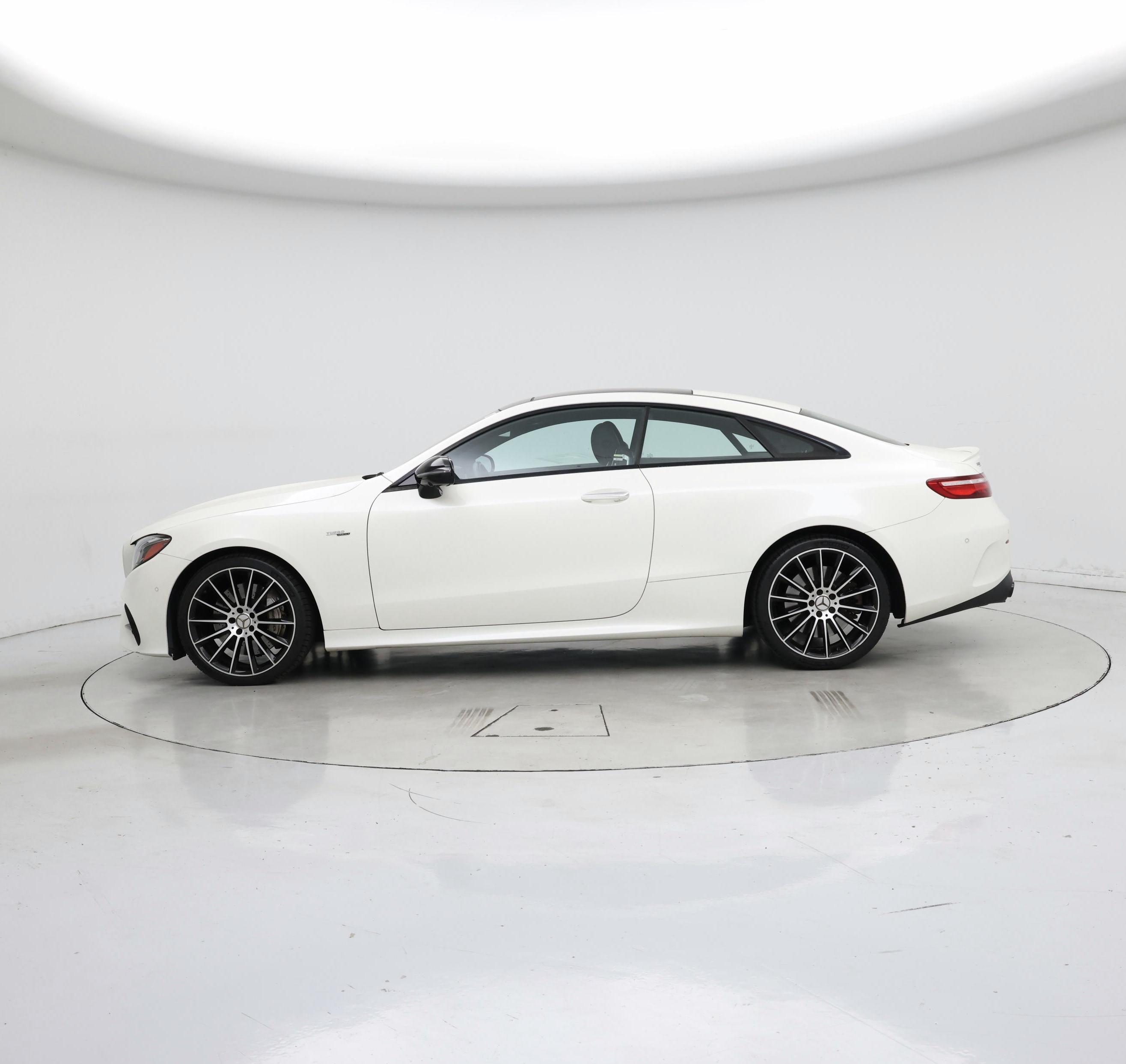 Thumbnail: 2019 Mercedes-Benz E-Class - 3