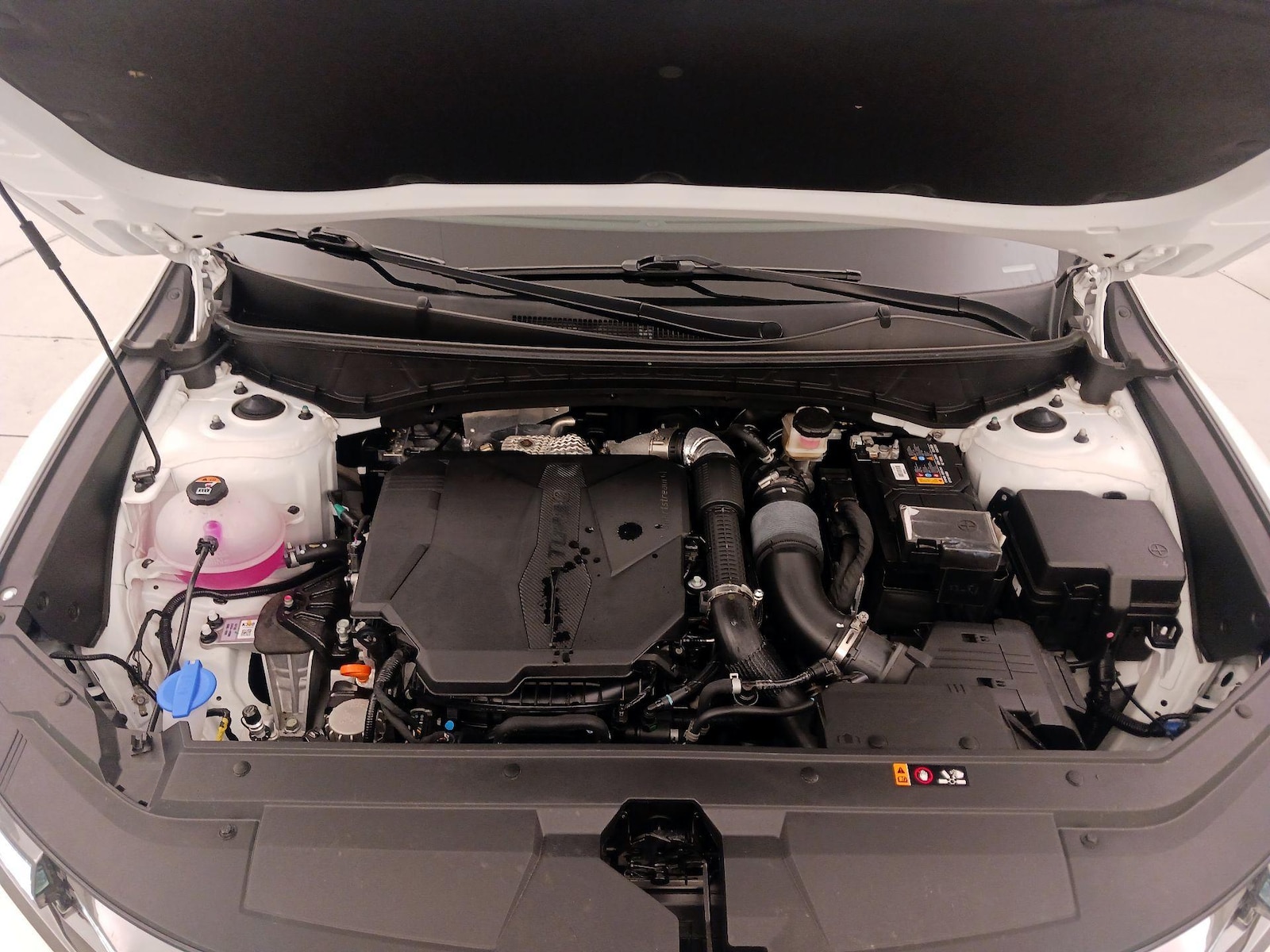 2024 Hyundai Santa Cruz Limited - Photo 24
