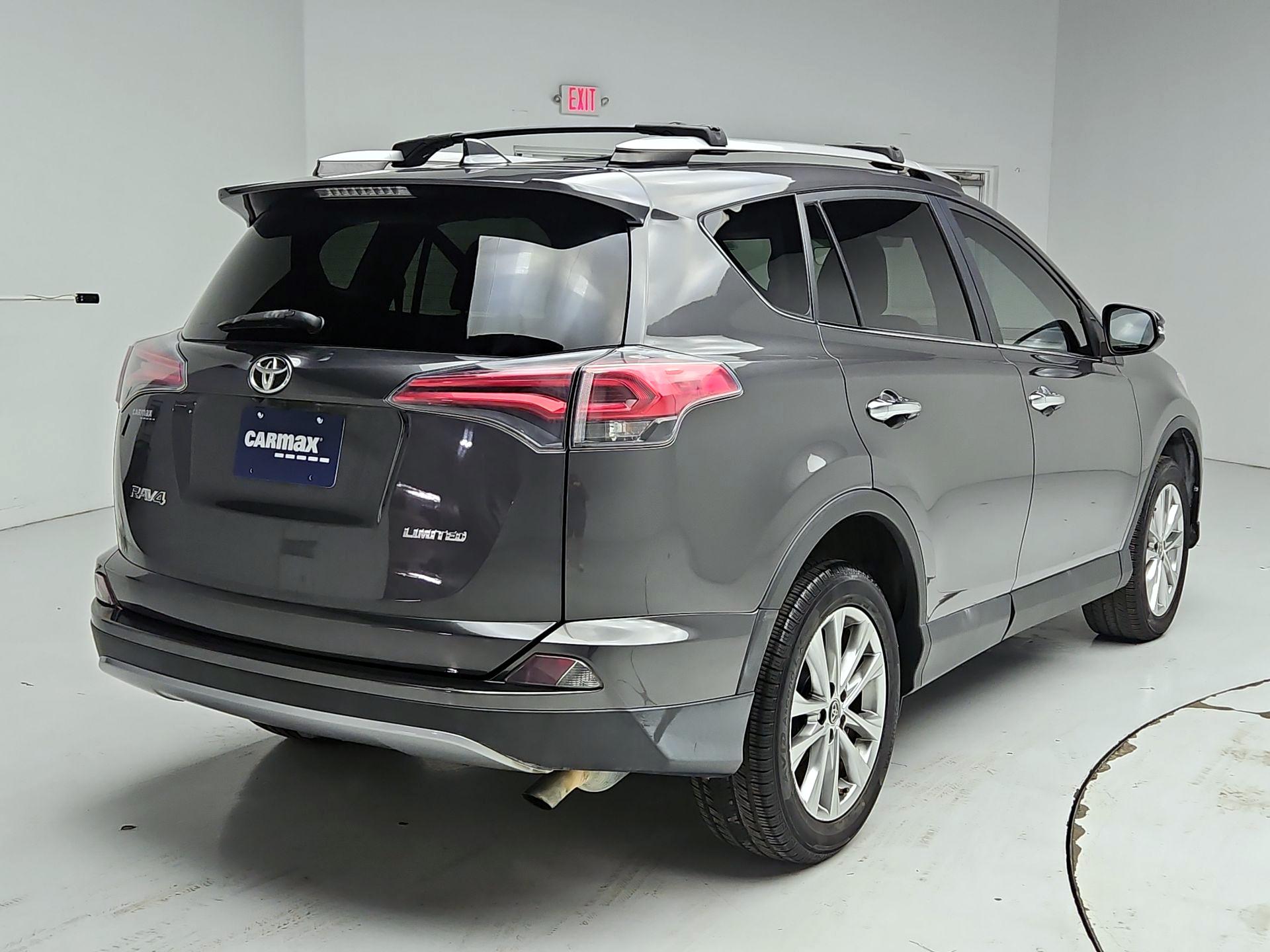 Thumbnail: 2018 Toyota RAV4 - 5