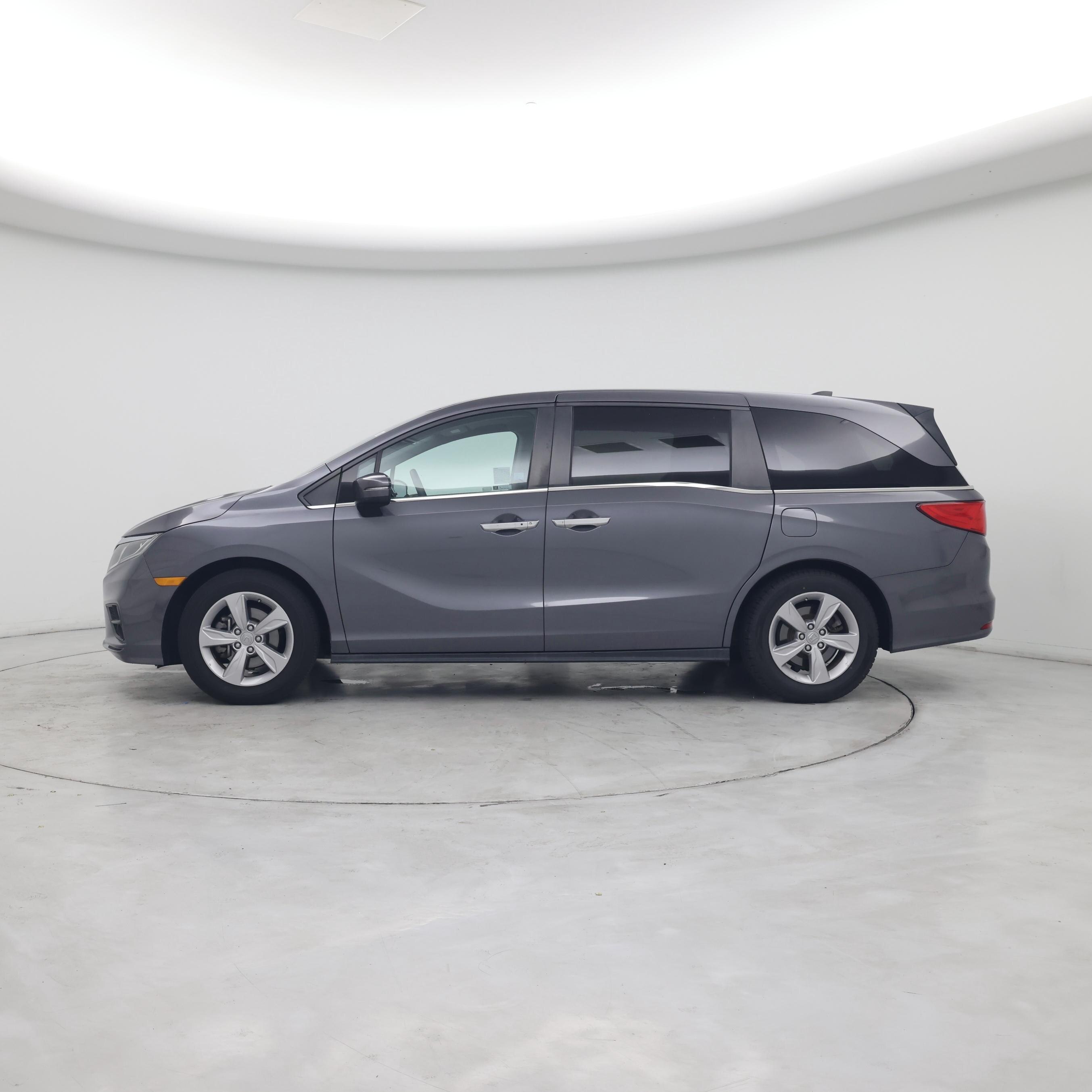 Thumbnail: 2019 Honda Odyssey - 3