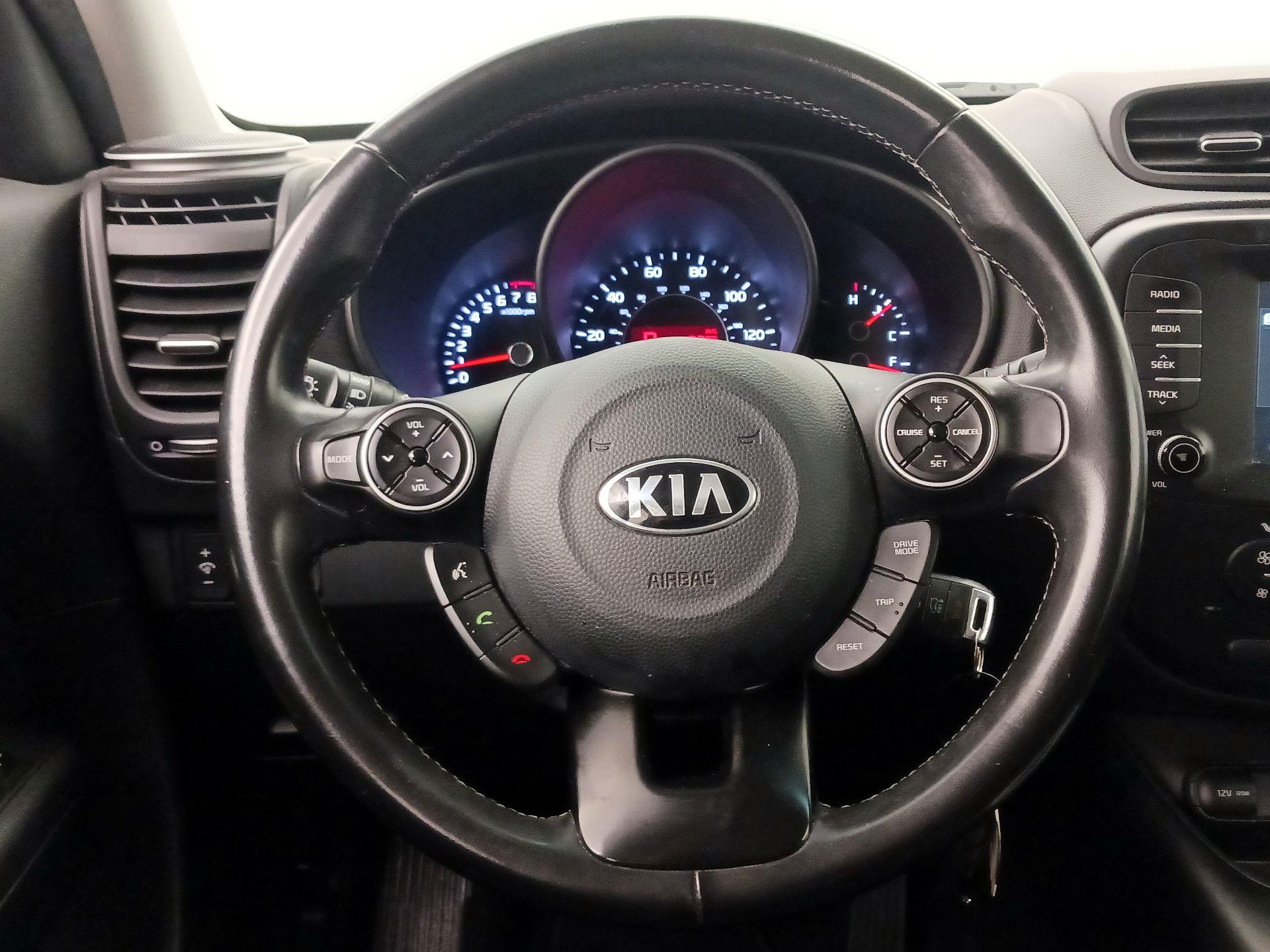 Thumbnail: 2018 Kia Soul - 10