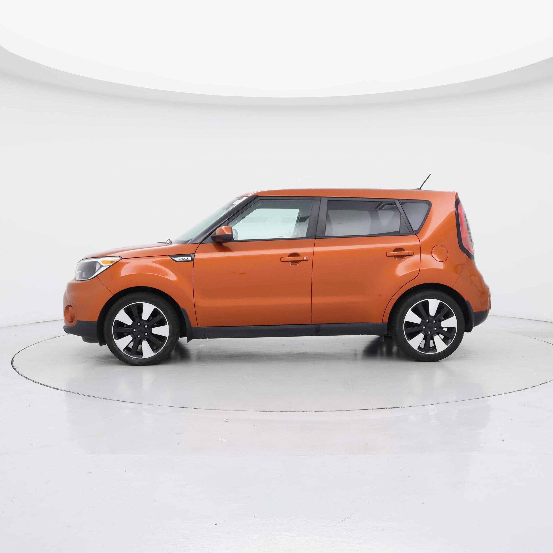 Thumbnail: 2018 Kia Soul - 3
