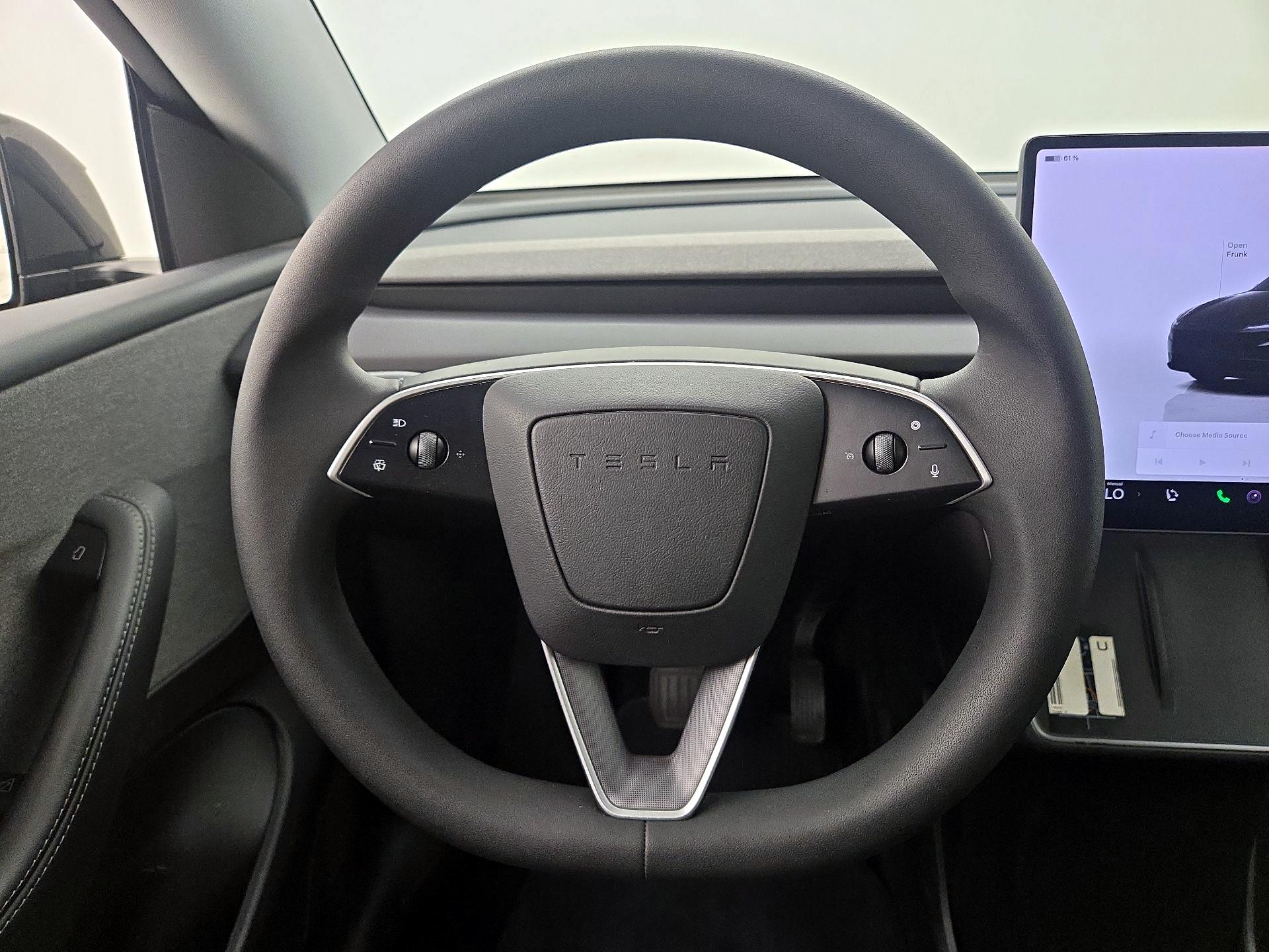 Thumbnail: 2026 Tesla Model Y - 10
