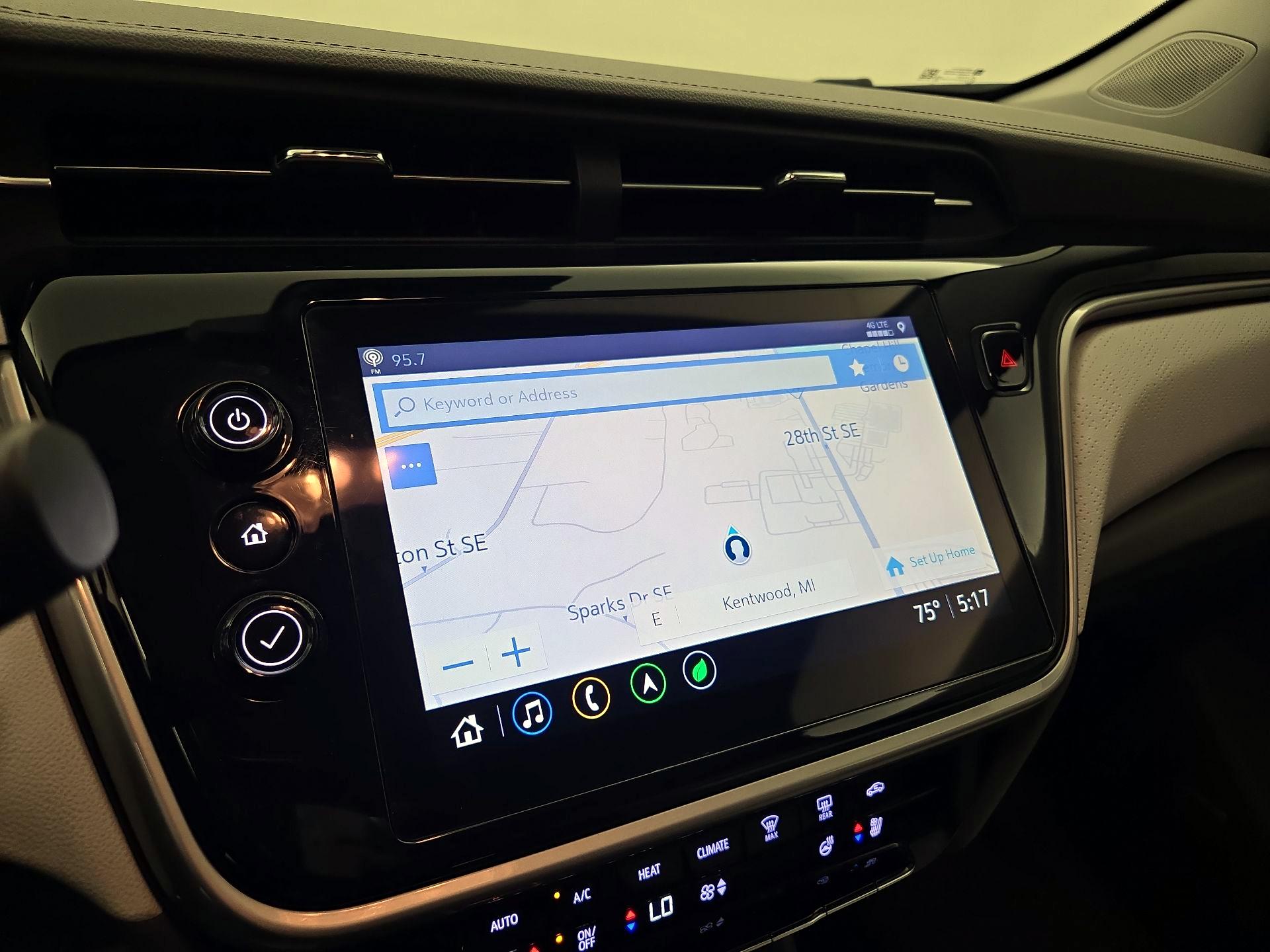 Thumbnail: 2022 Chevrolet Bolt EUV - 14