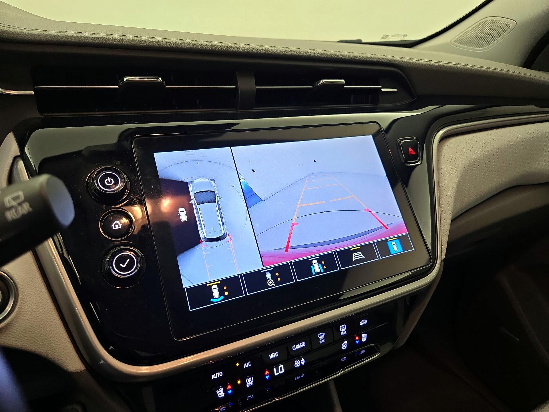 Thumbnail: 2022 Chevrolet Bolt EUV - 15