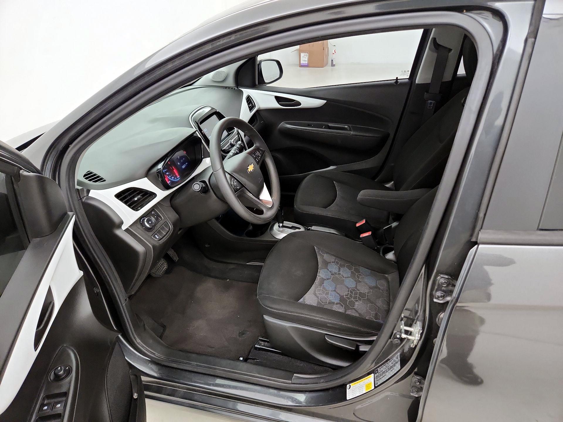Thumbnail: 2017 Chevrolet Spark - 11