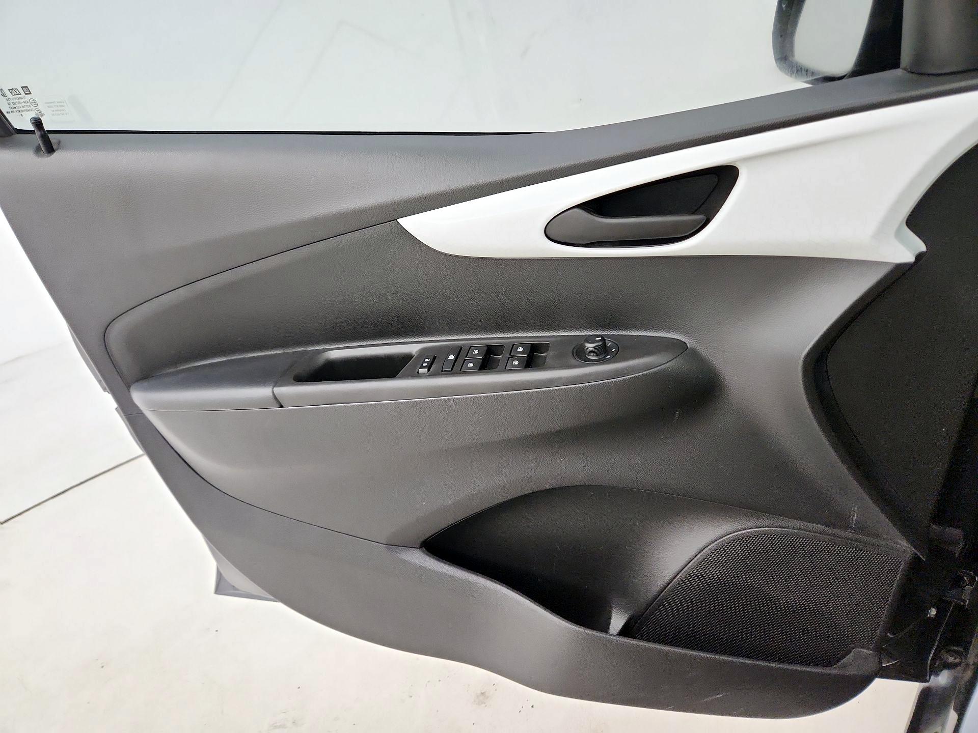 Thumbnail: 2017 Chevrolet Spark - 12