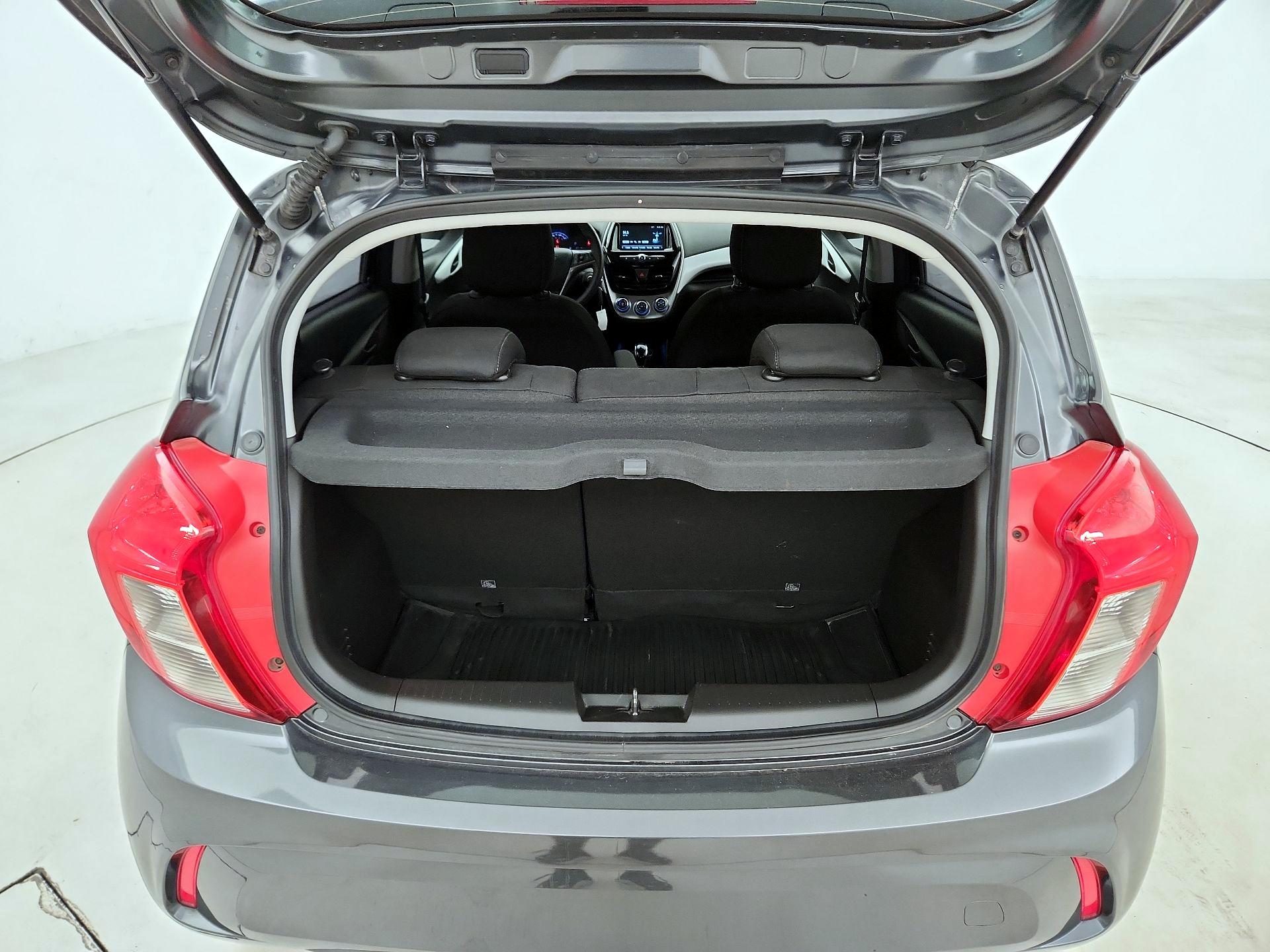 Thumbnail: 2017 Chevrolet Spark - 20