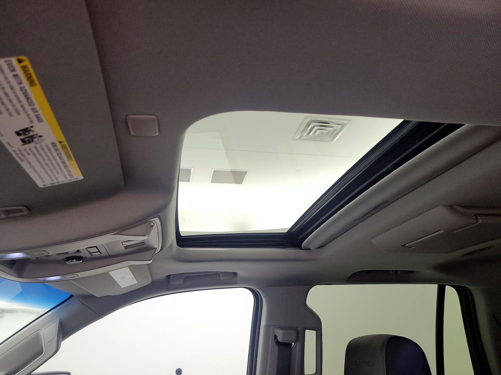 Thumbnail: 2019 GMC Yukon - 20