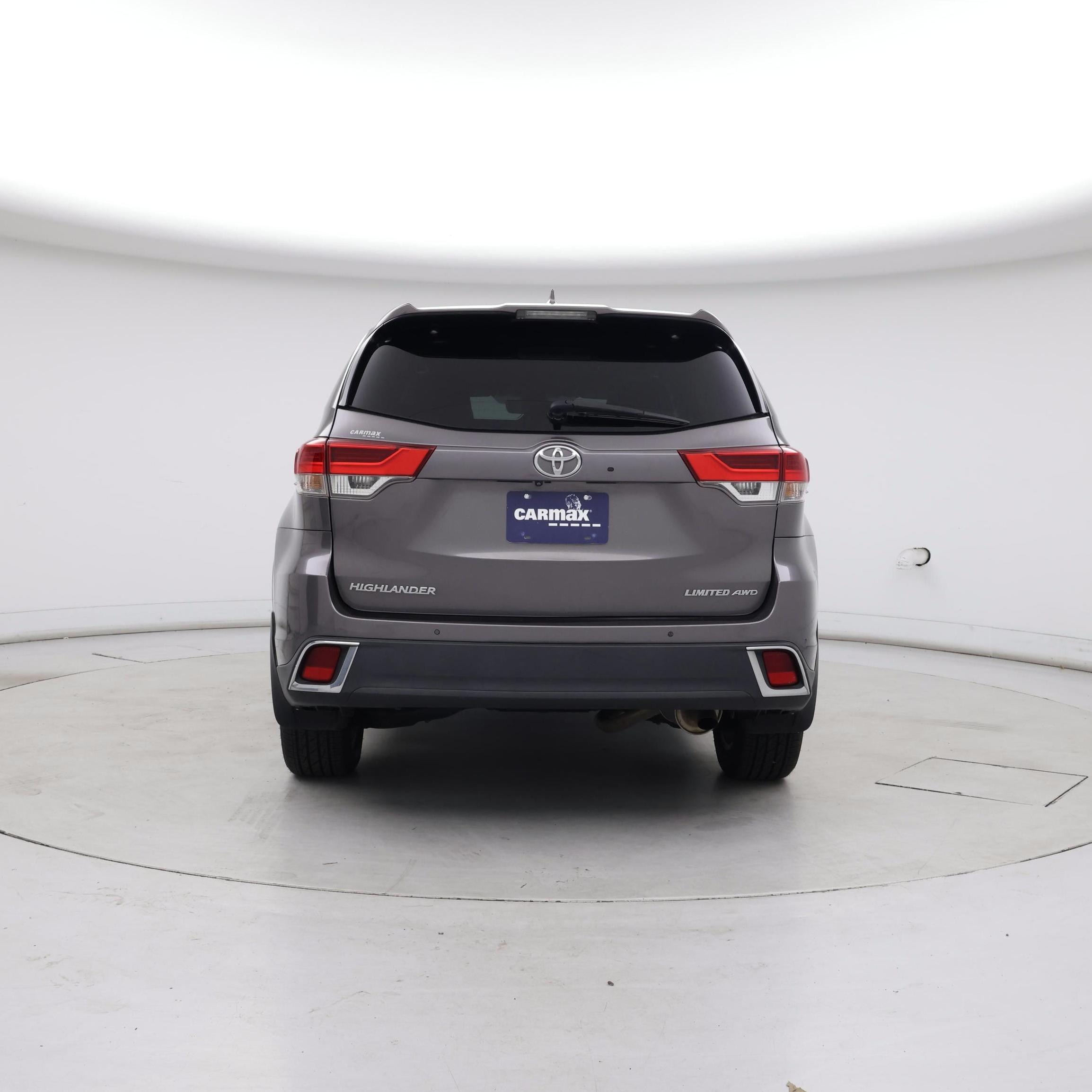 Thumbnail: 2017 Toyota Highlander - 6