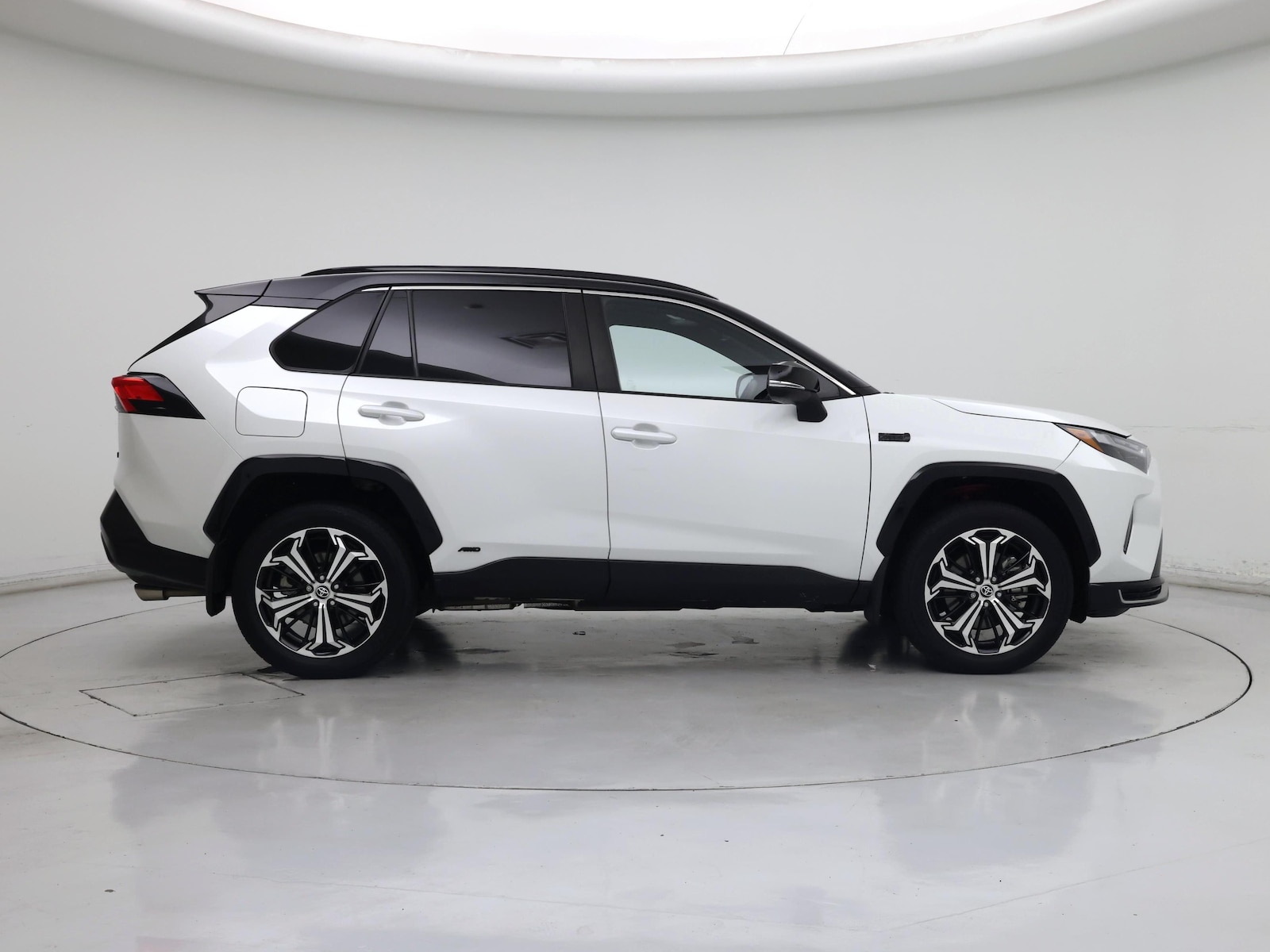 2023 Toyota RAV4 XSE - Photo 8