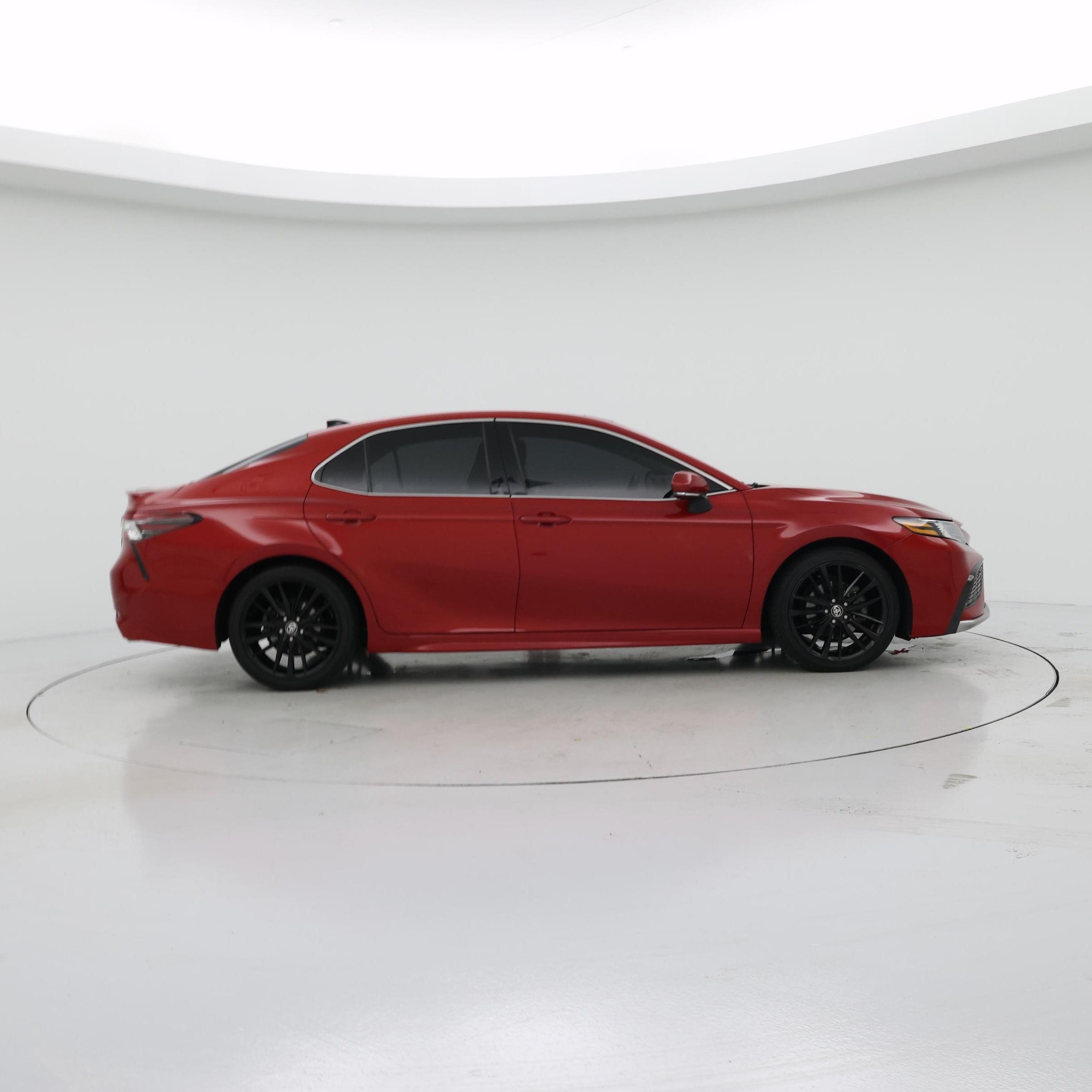 Thumbnail: 2022 Toyota Camry - 7