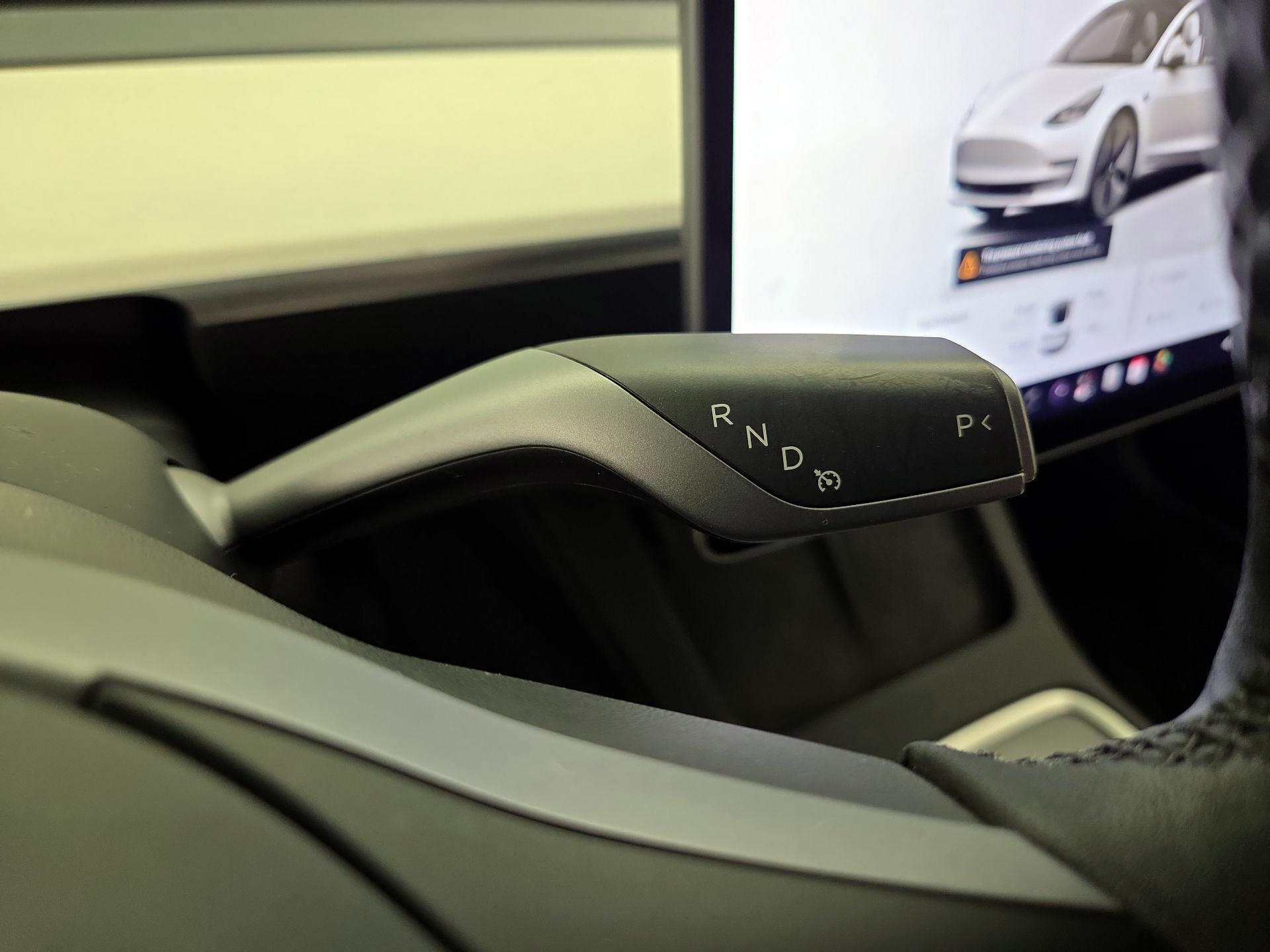 Thumbnail: 2023 Tesla Model 3 - 17