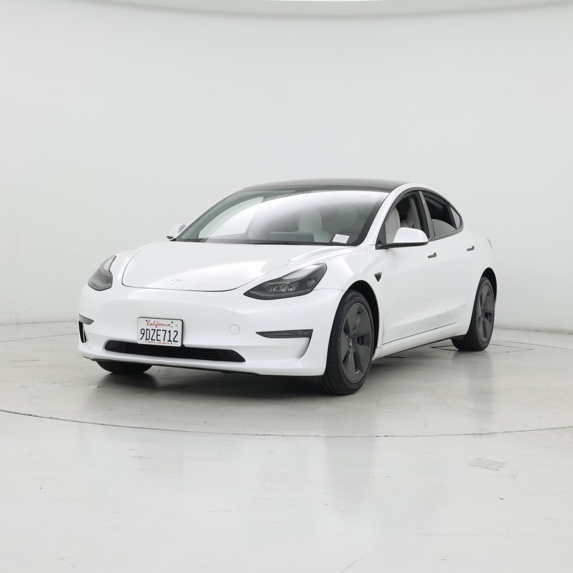 Thumbnail: 2023 Tesla Model 3 - 4