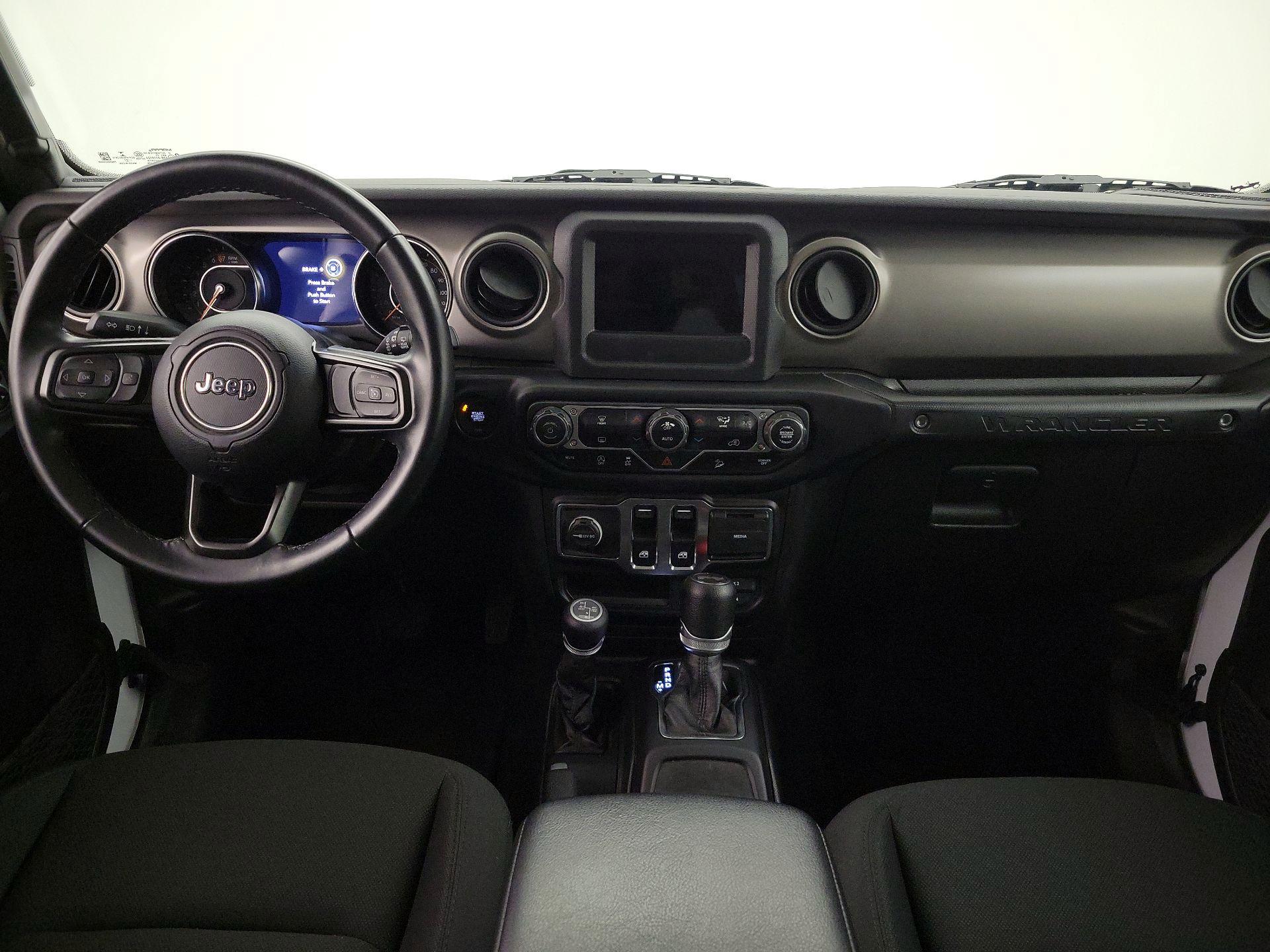 Thumbnail: 2021 Jeep Wrangler - 9