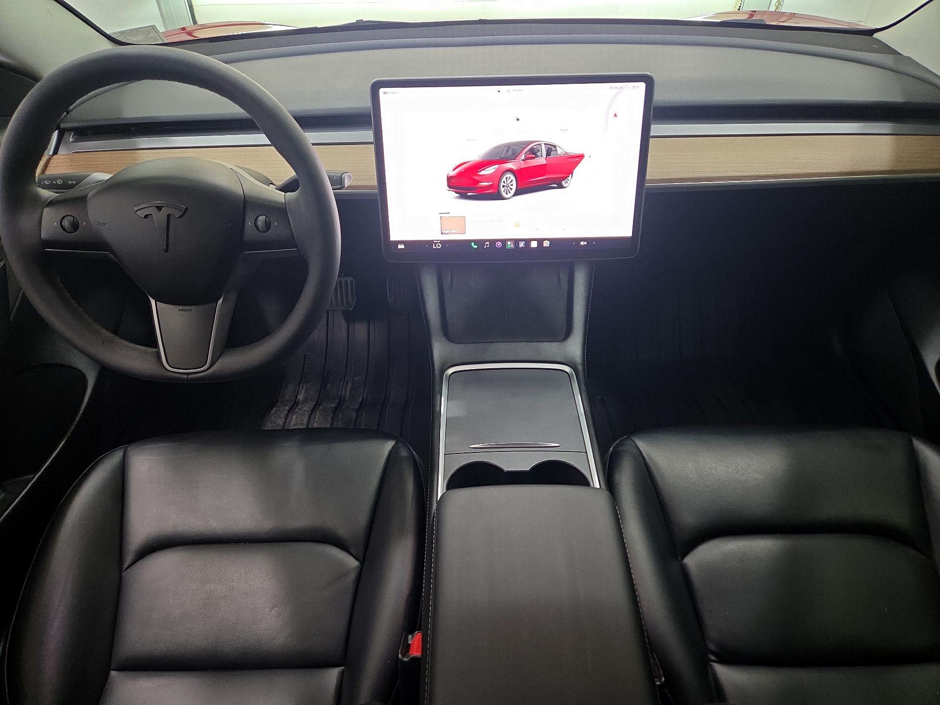 Thumbnail: 2023 Tesla Model 3 - 9