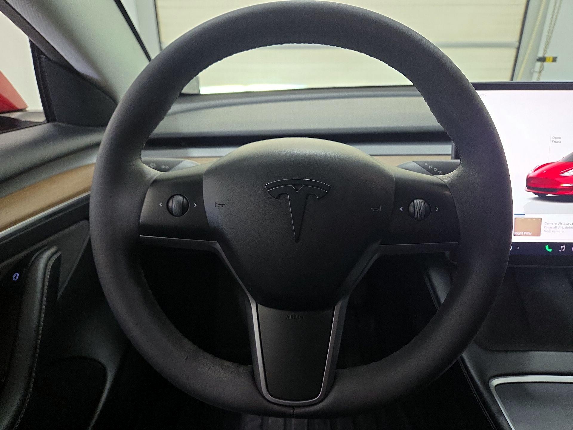 Thumbnail: 2023 Tesla Model 3 - 10