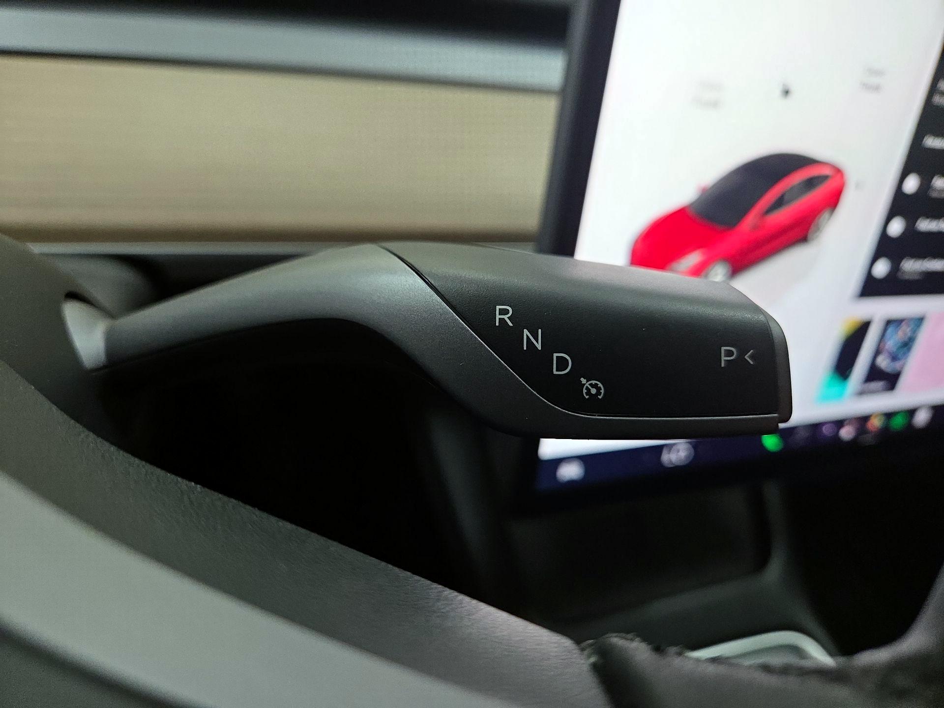 Thumbnail: 2023 Tesla Model 3 - 17