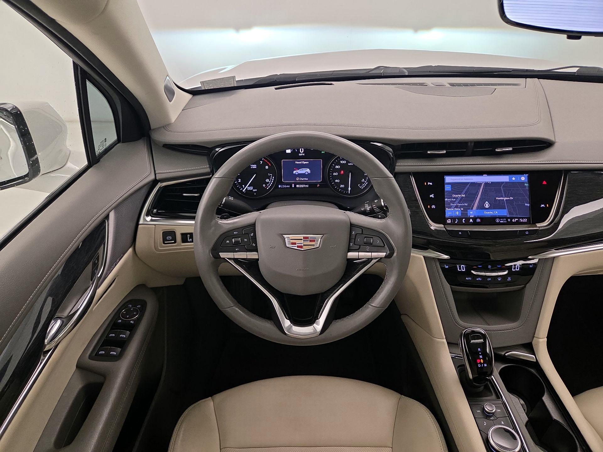 Thumbnail: 2022 Cadillac XT6 - 10