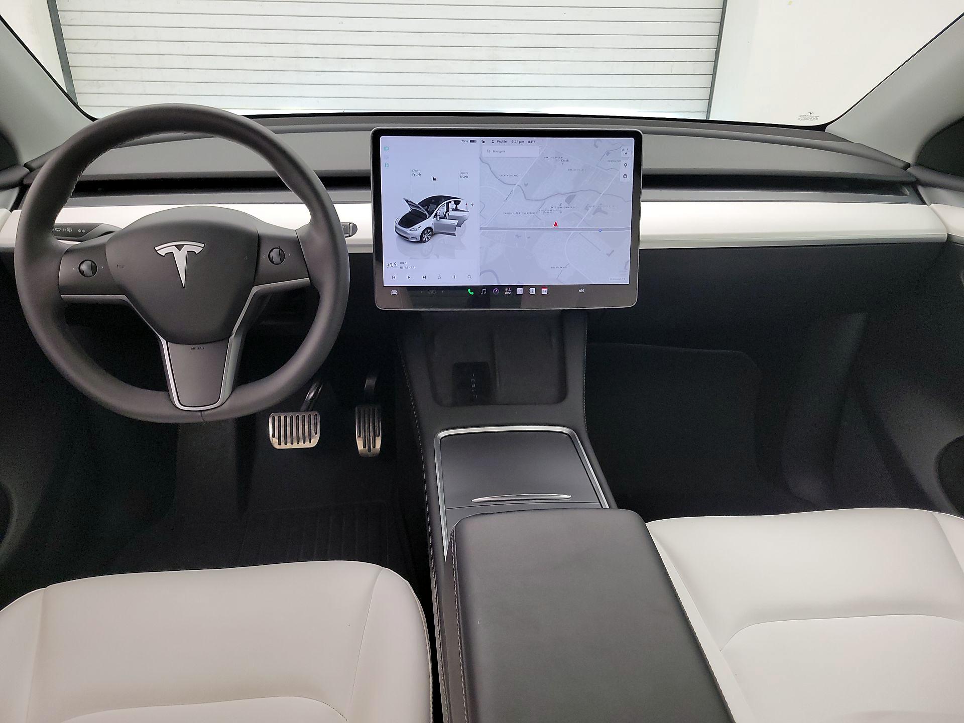 Thumbnail: 2023 Tesla Model Y - 9
