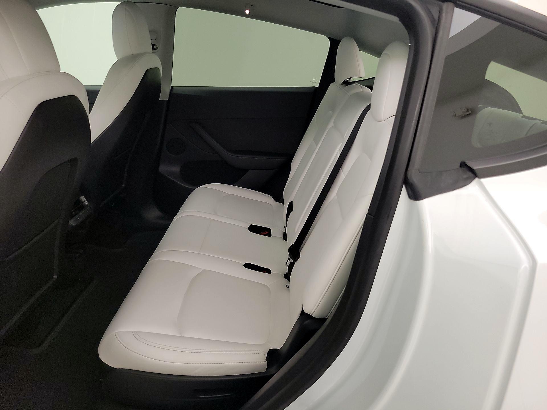 Thumbnail: 2023 Tesla Model Y - 19