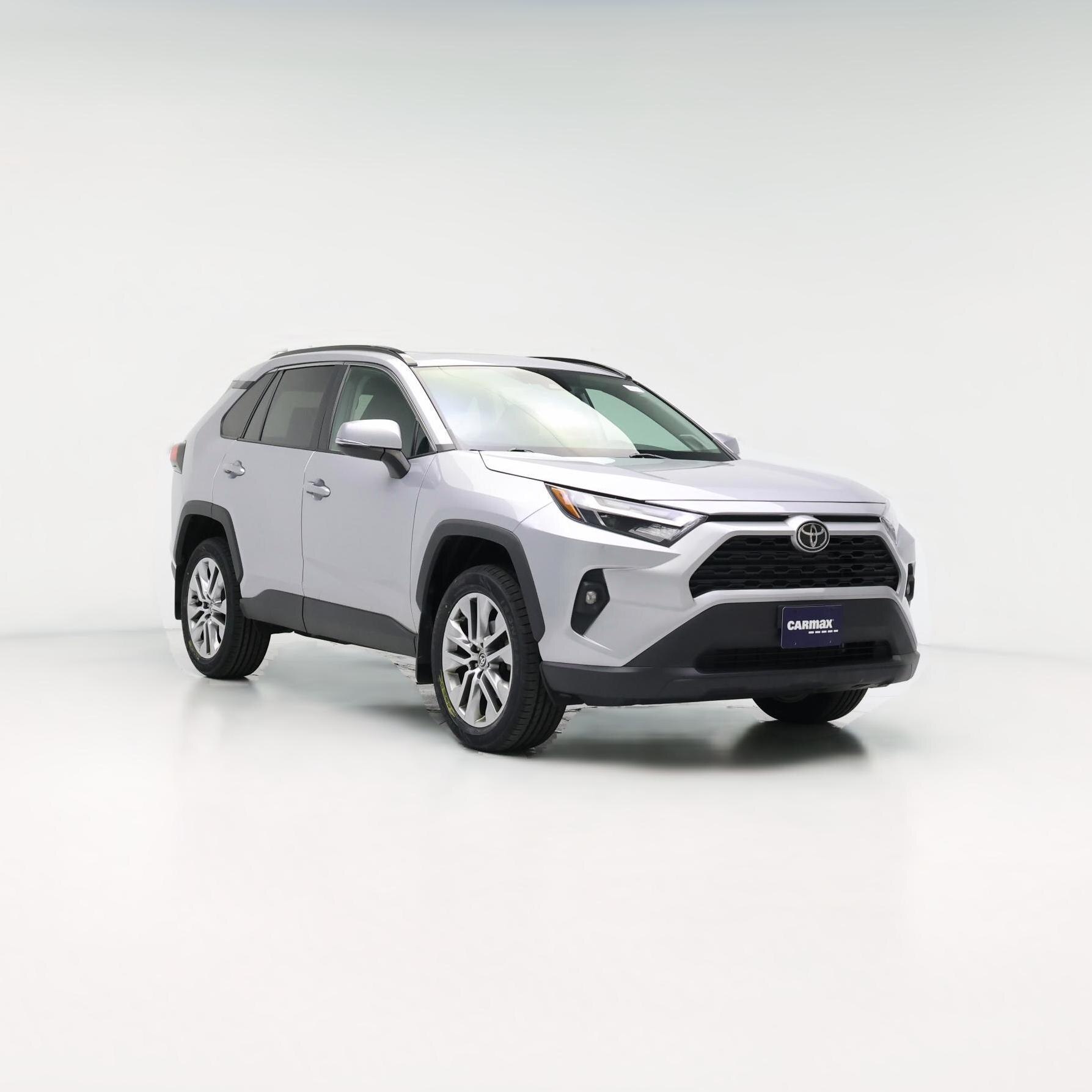Thumbnail: 2022 Toyota RAV4 - 1