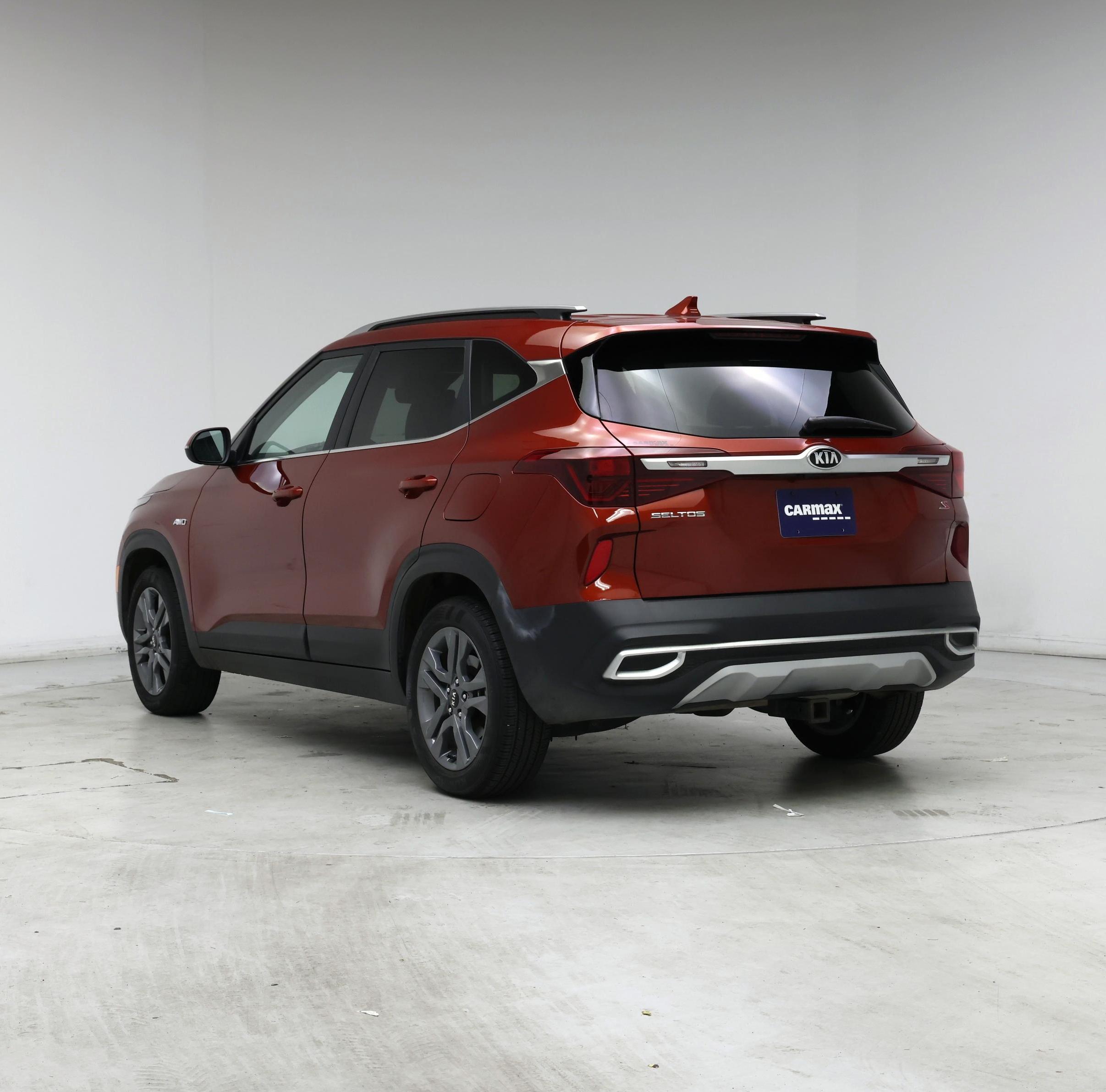 Thumbnail: 2021 Kia Seltos - 2