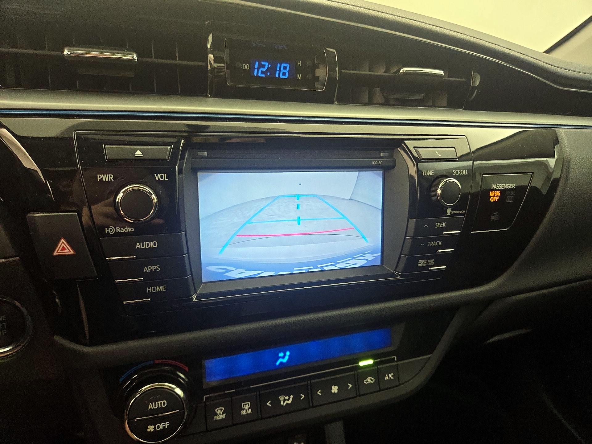 Thumbnail: 2015 Toyota Corolla - 14