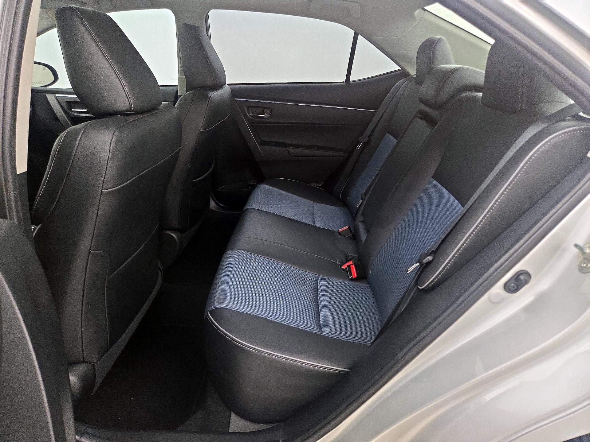 Thumbnail: 2015 Toyota Corolla - 20