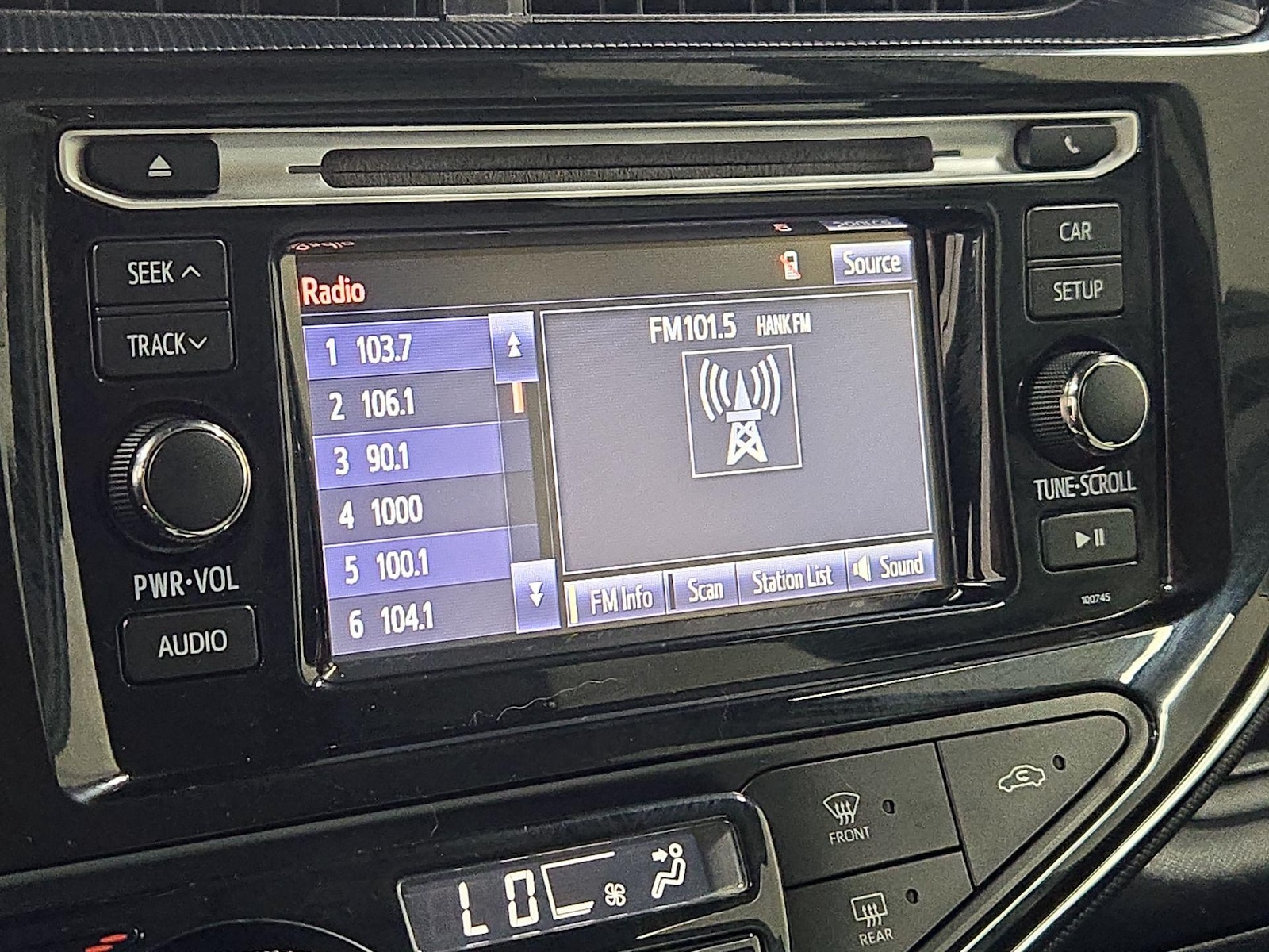 2018 Toyota Prius c One - Photo 16