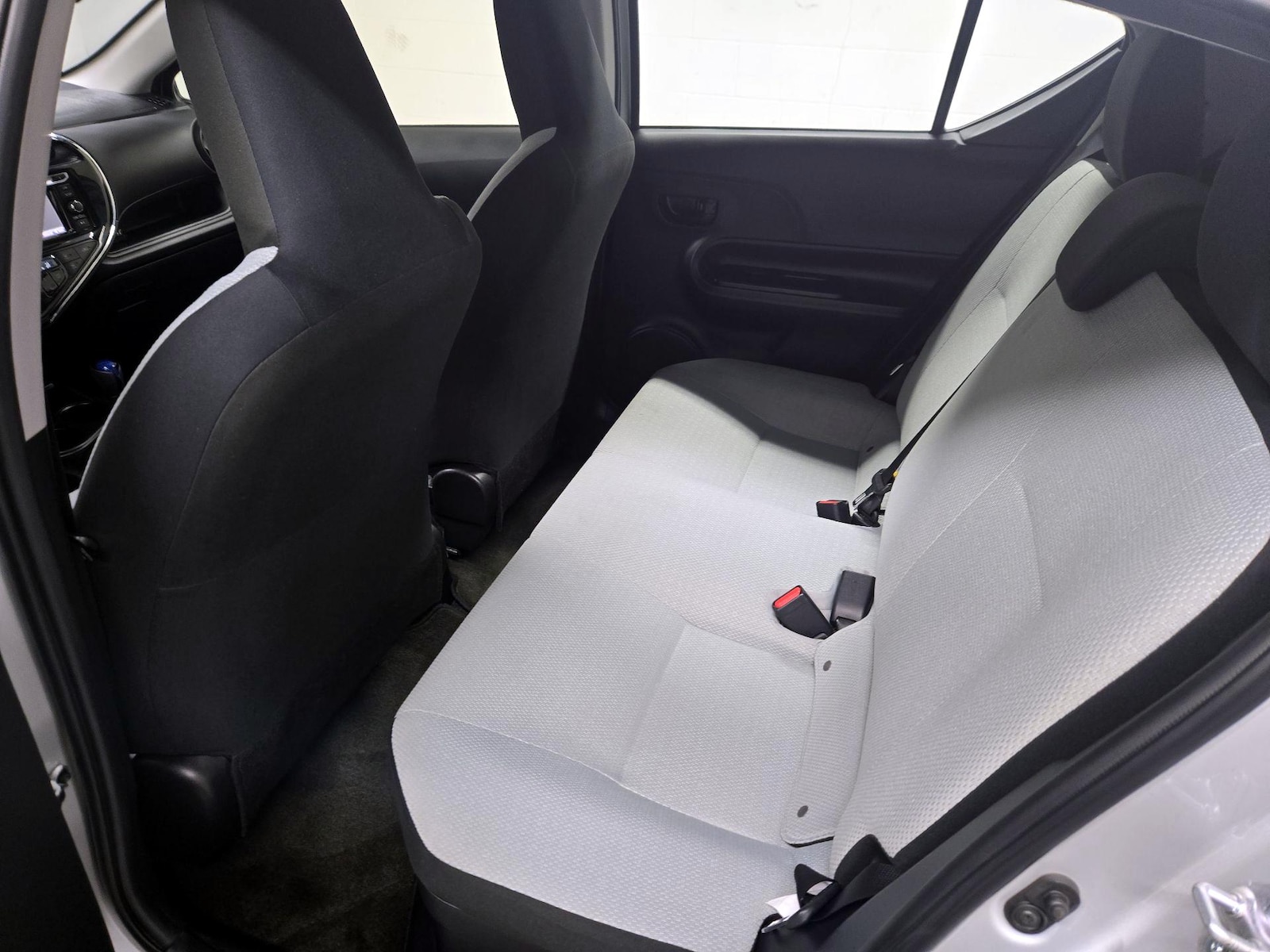 2018 Toyota Prius c One - Photo 20