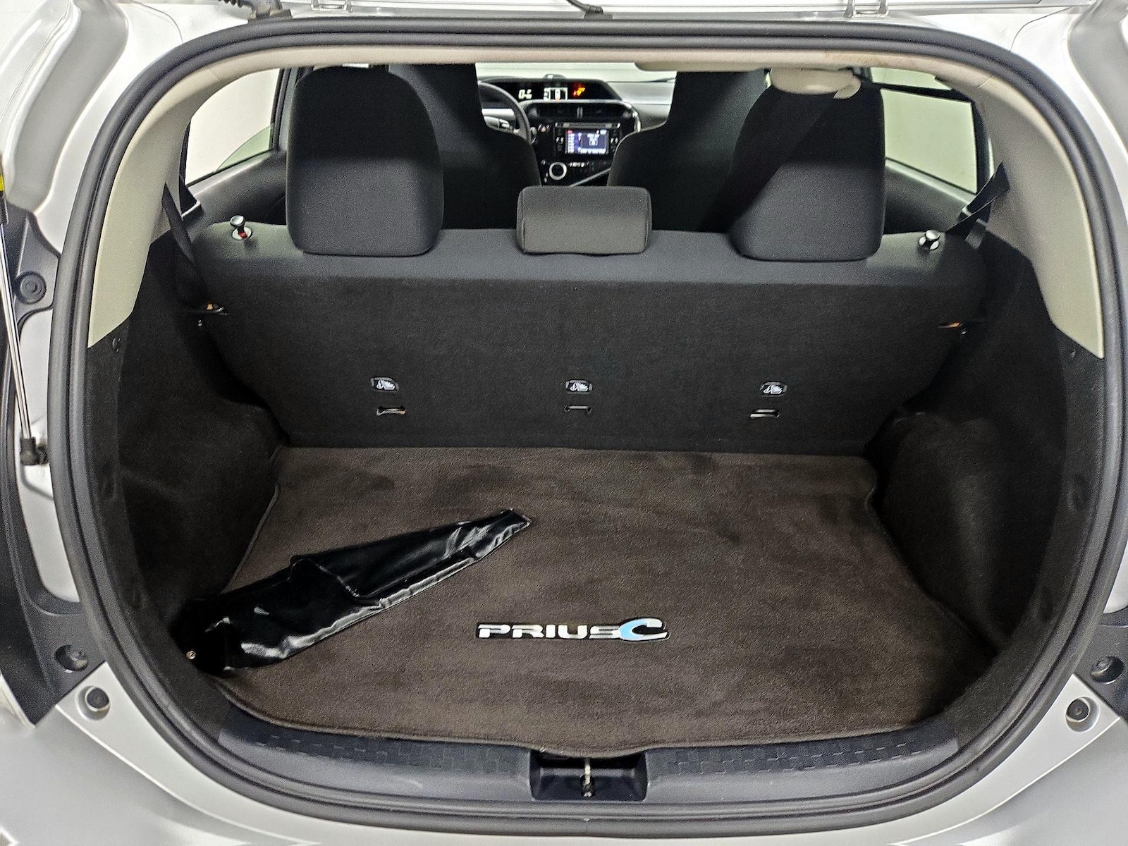 2018 Toyota Prius c One - Photo 21