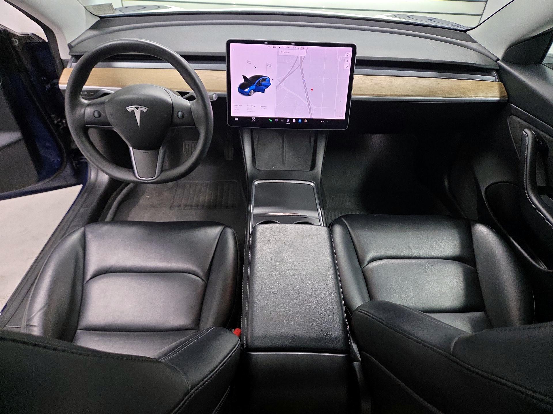 Thumbnail: 2021 Tesla Model 3 - 9