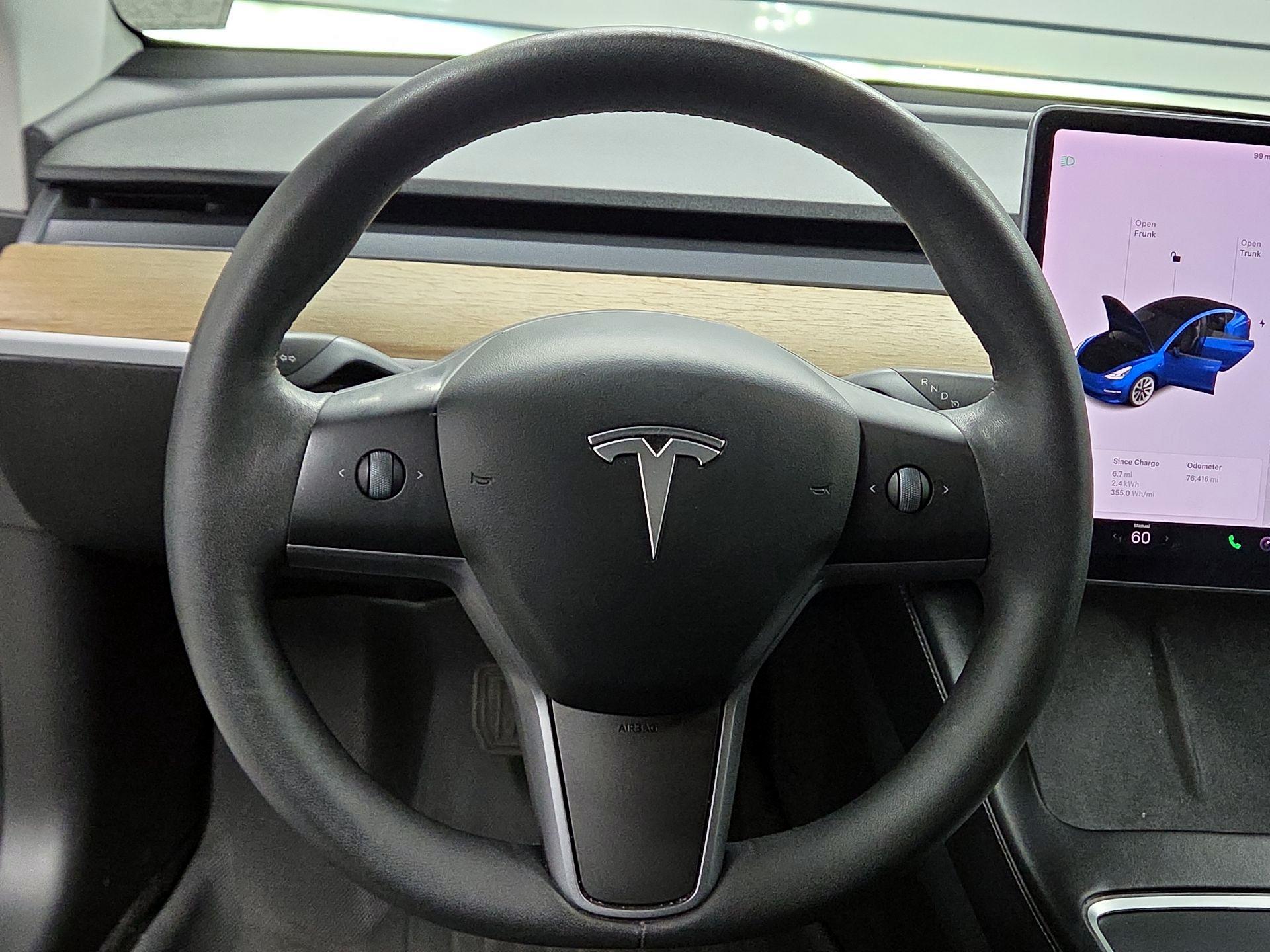 Thumbnail: 2021 Tesla Model 3 - 10