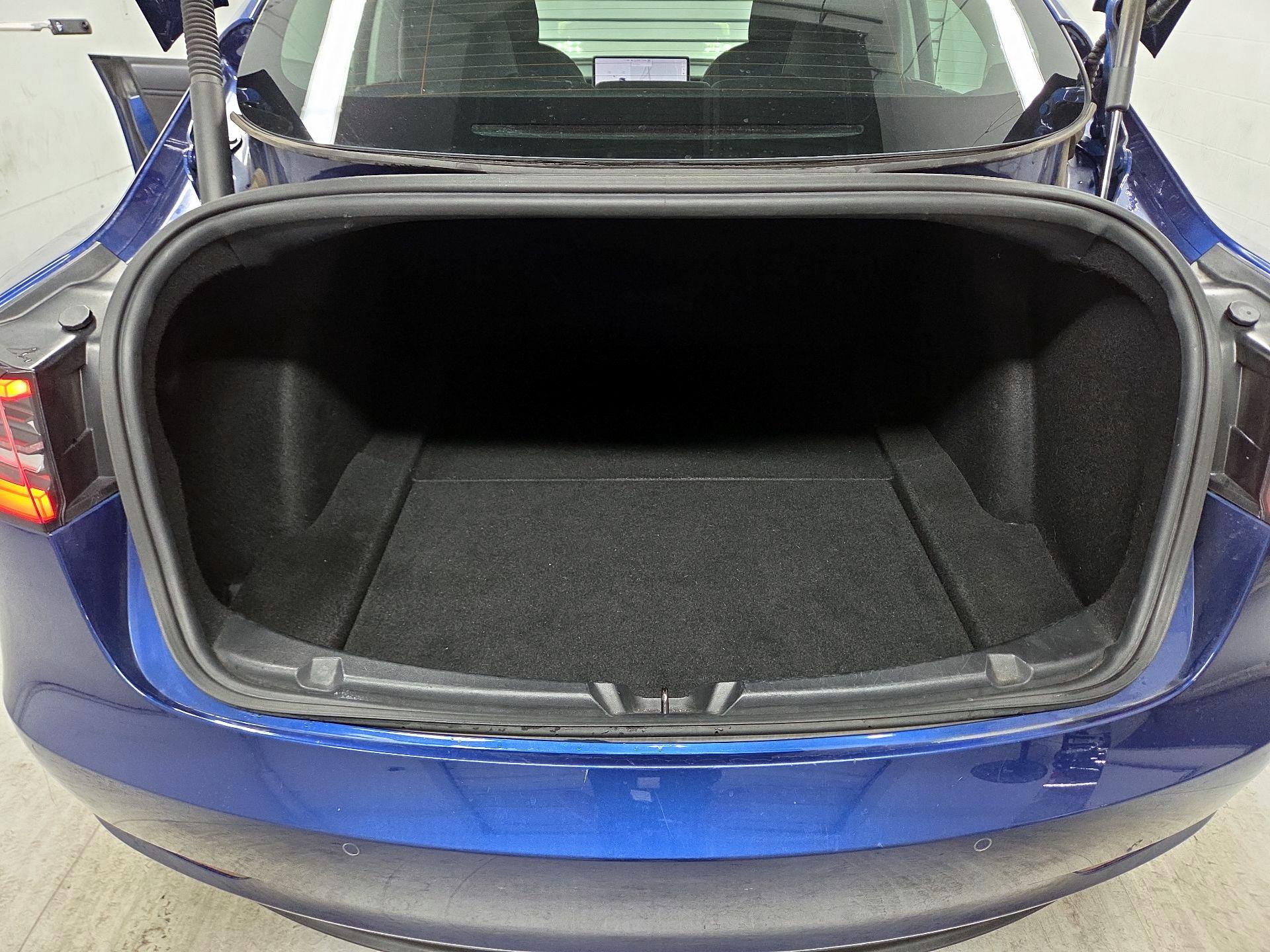 Thumbnail: 2021 Tesla Model 3 - 20