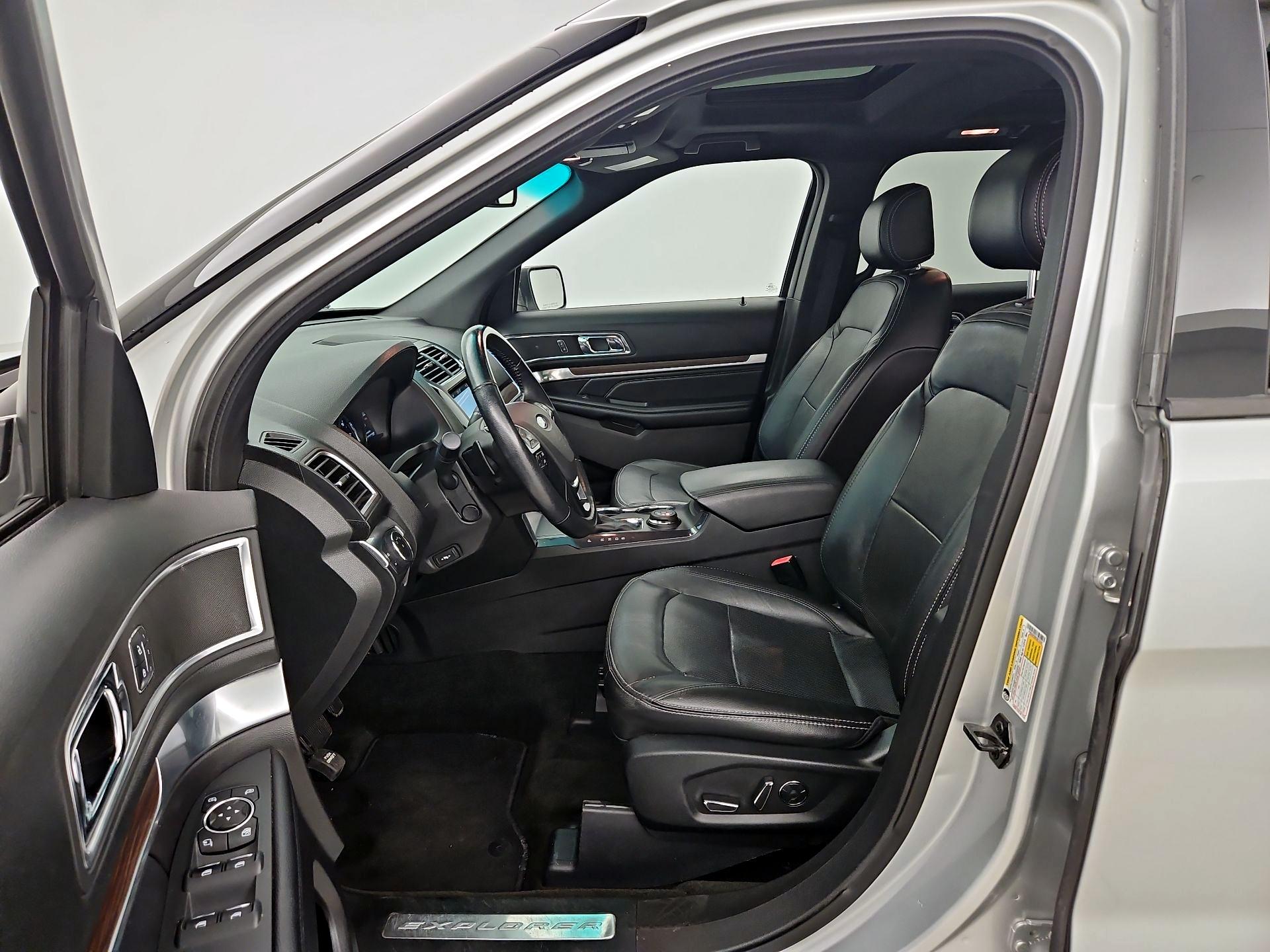 Thumbnail: 2017 Ford Explorer - 11