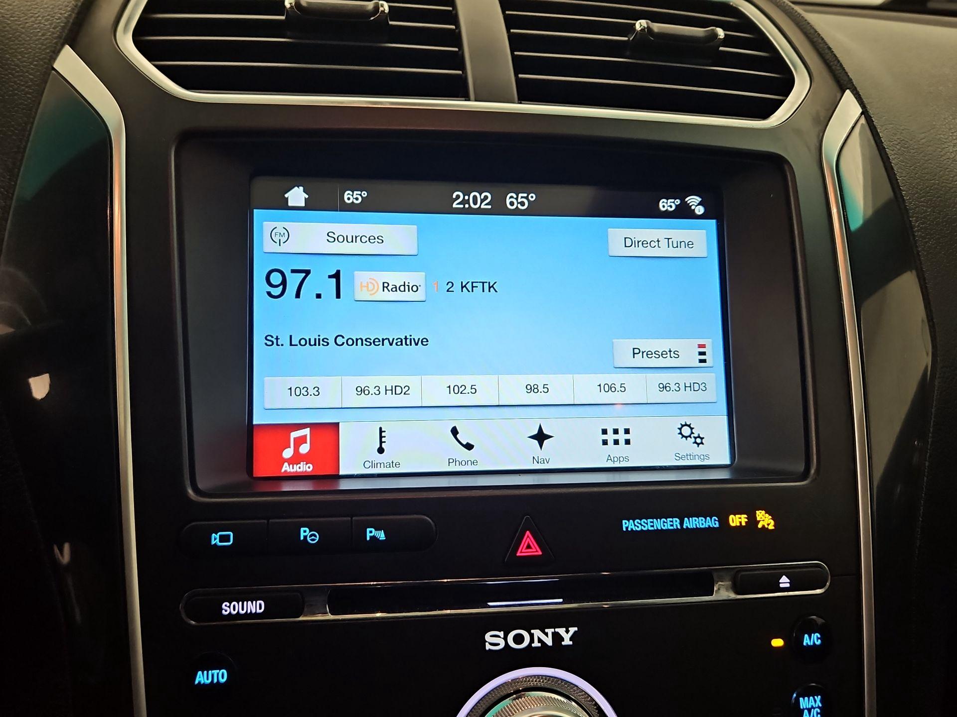 Thumbnail: 2017 Ford Explorer - 16