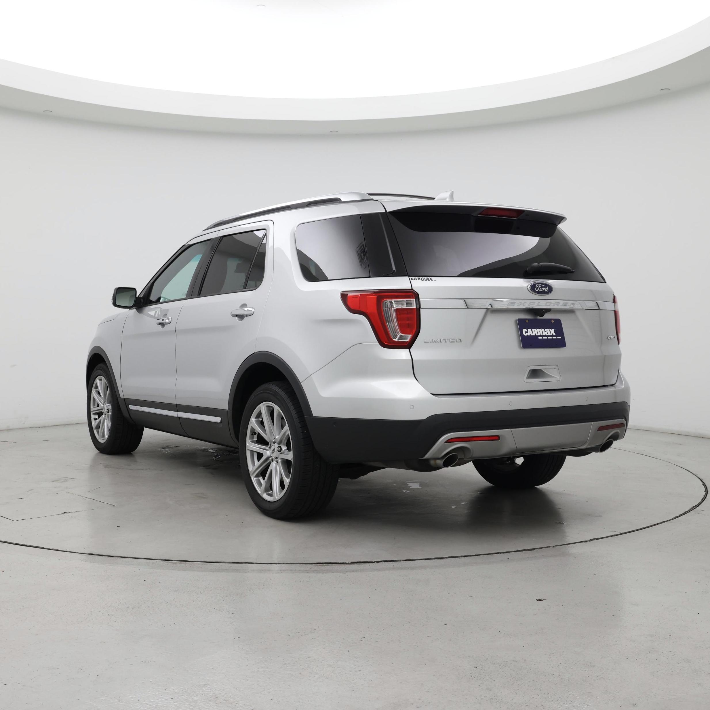 Thumbnail: 2017 Ford Explorer - 2