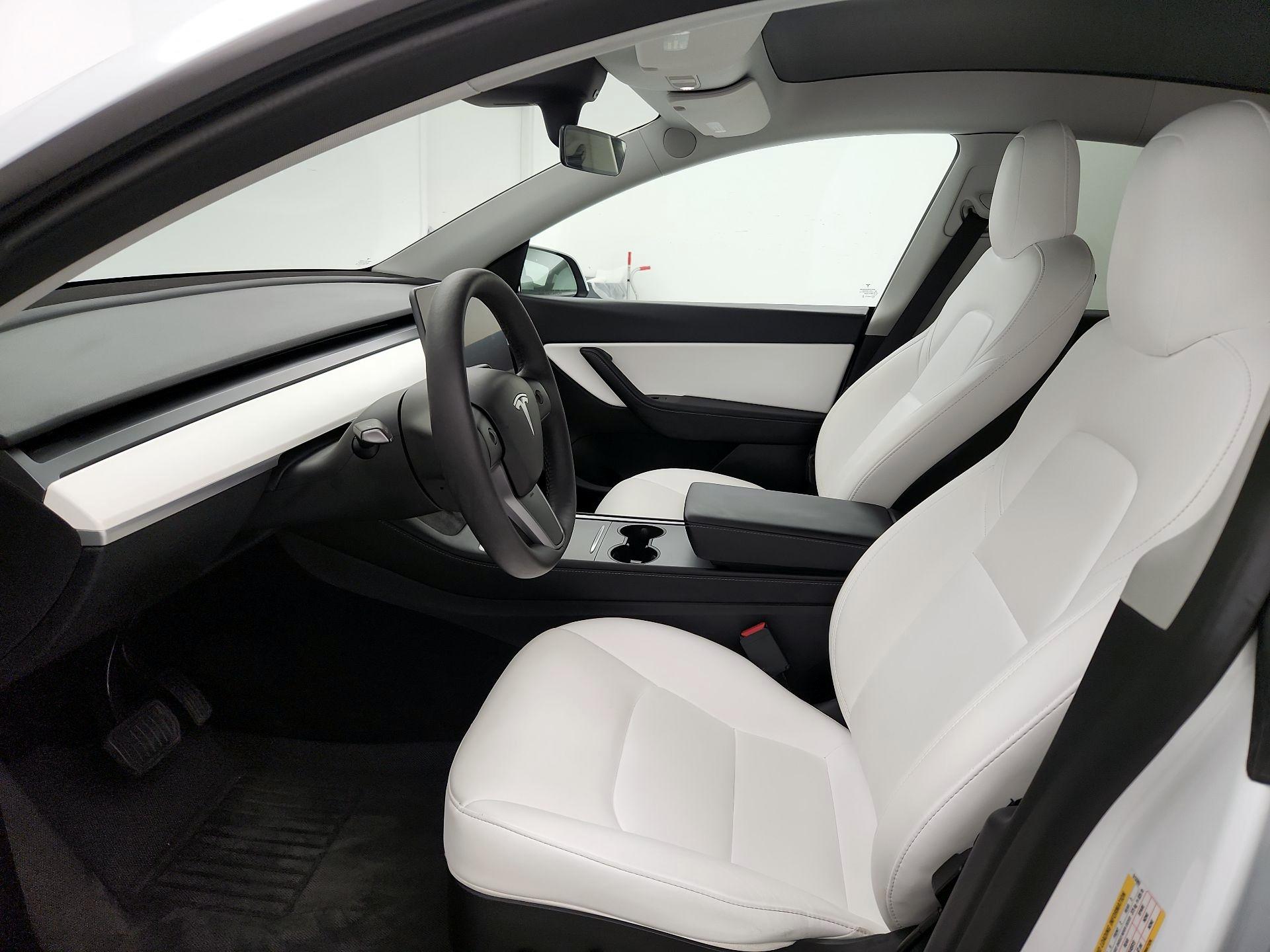 Thumbnail: 2022 Tesla Model Y - 11