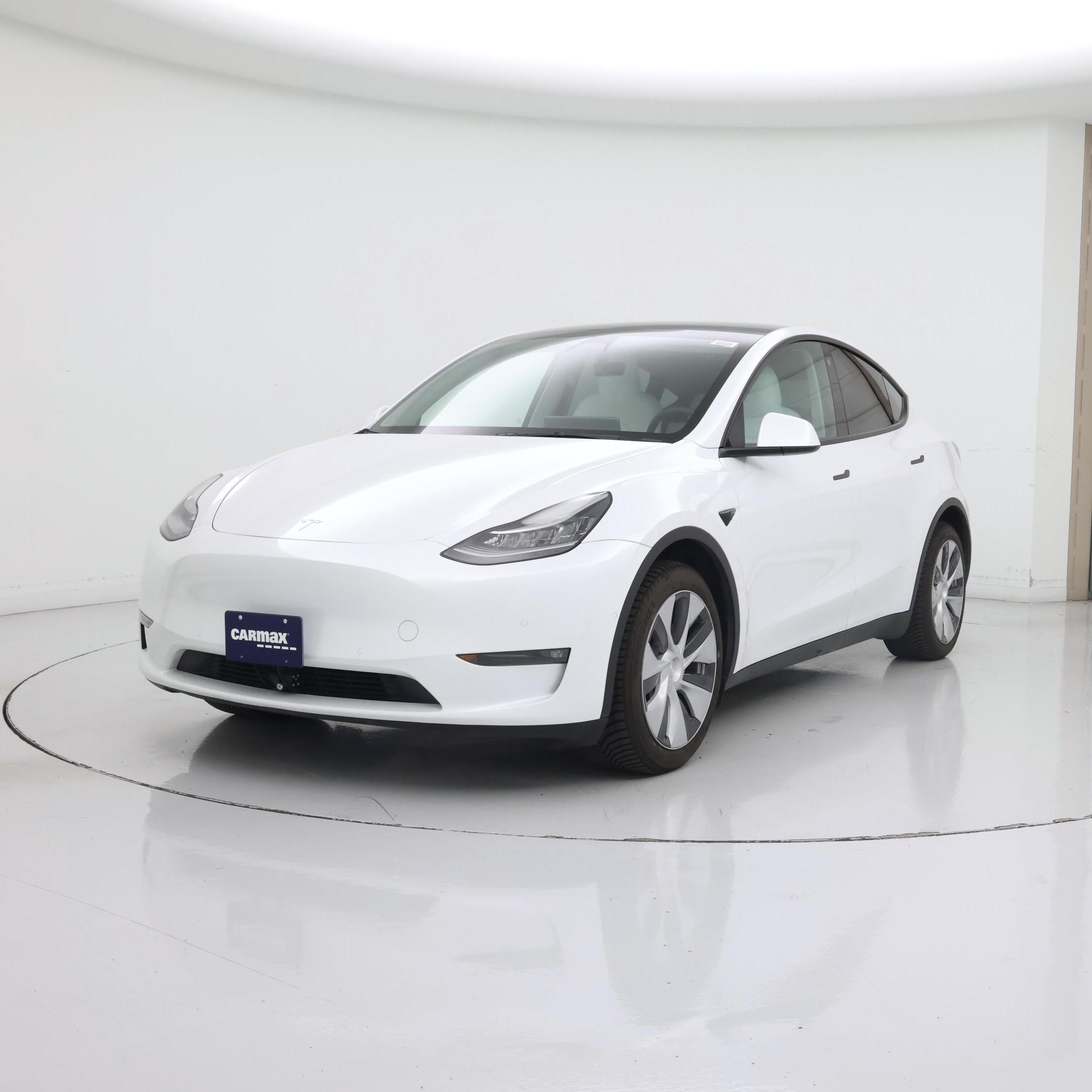 Thumbnail: 2022 Tesla Model Y - 4
