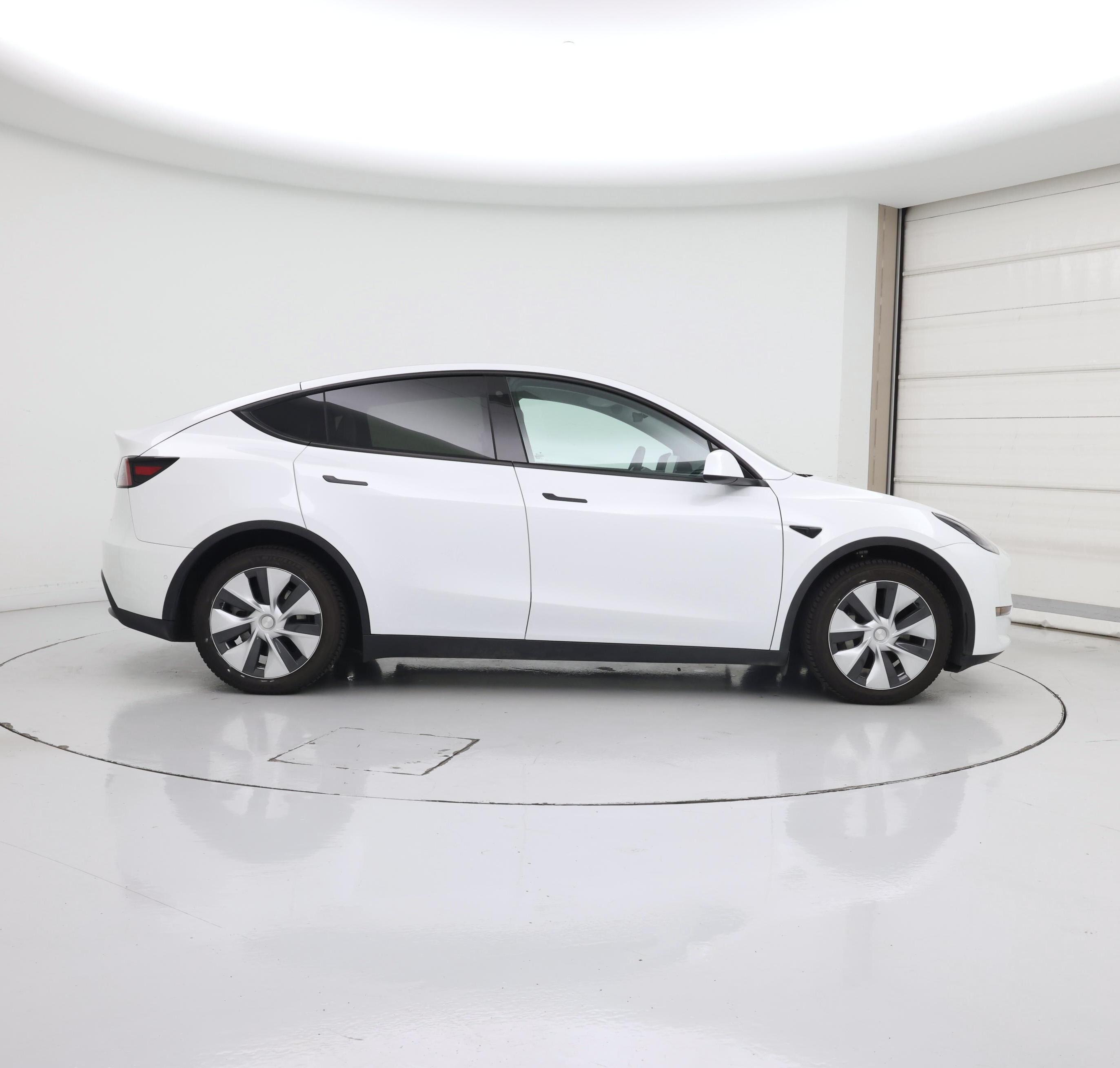 Thumbnail: 2022 Tesla Model Y - 7