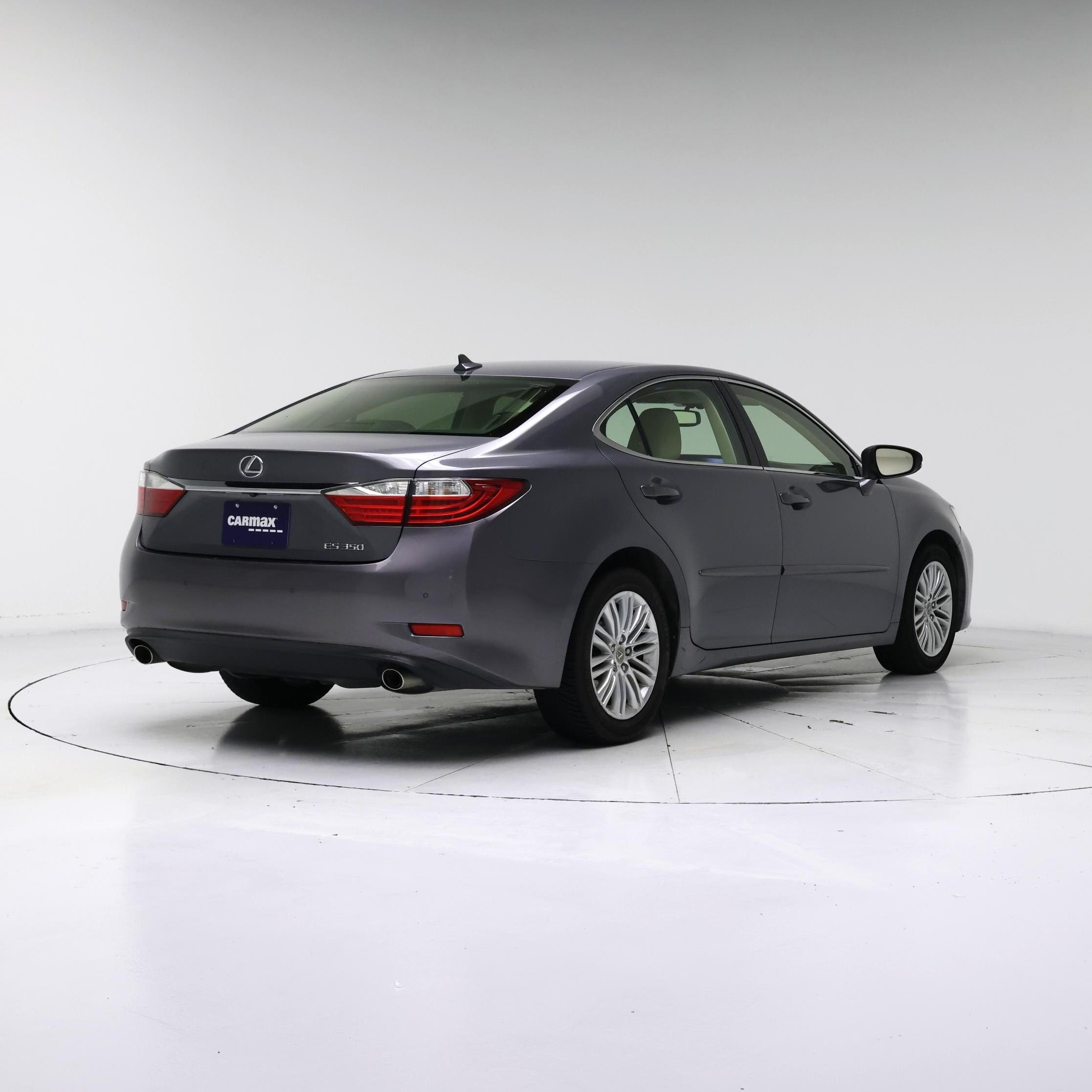 Thumbnail: 2014 Lexus ES - 8