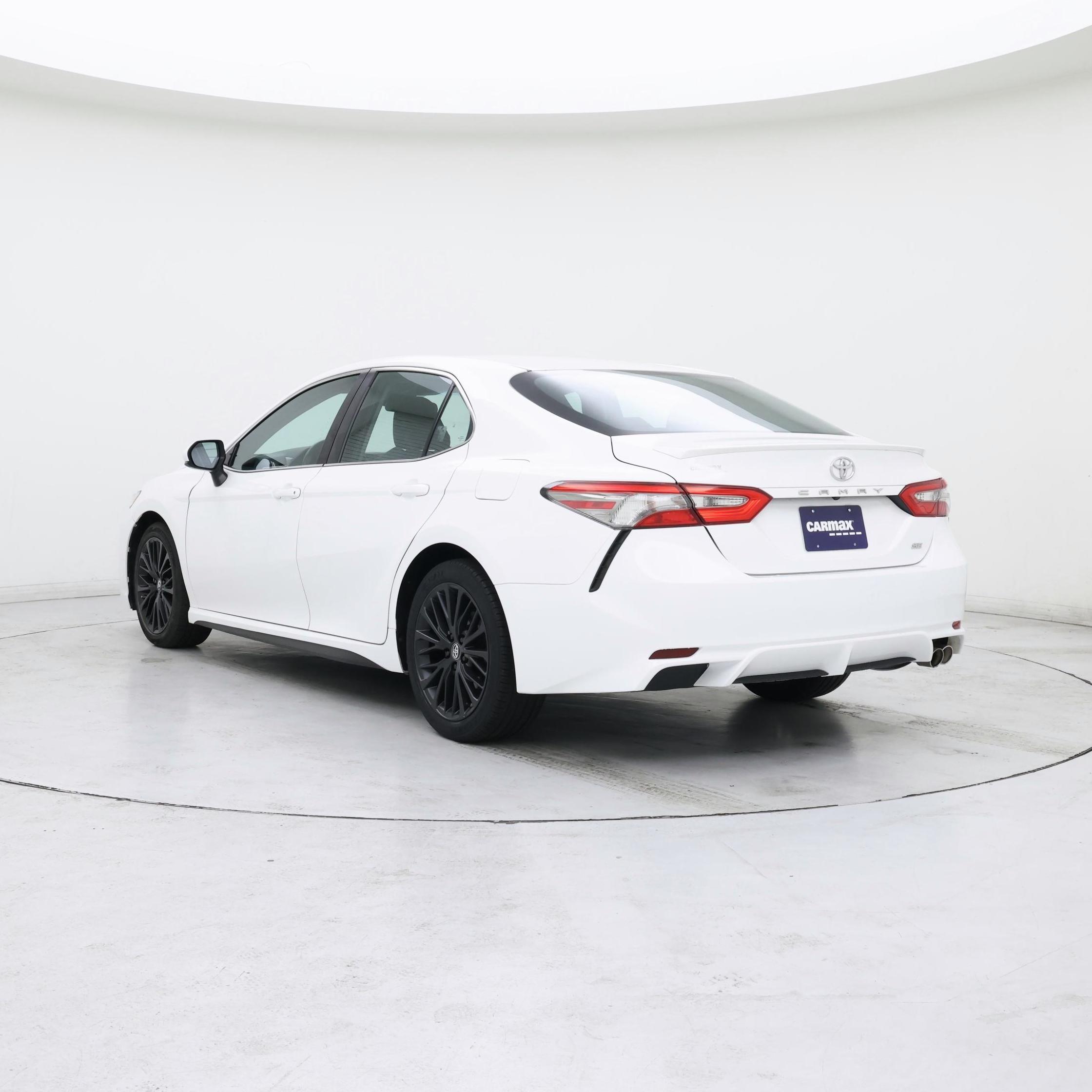 Thumbnail: 2018 Toyota Camry - 2