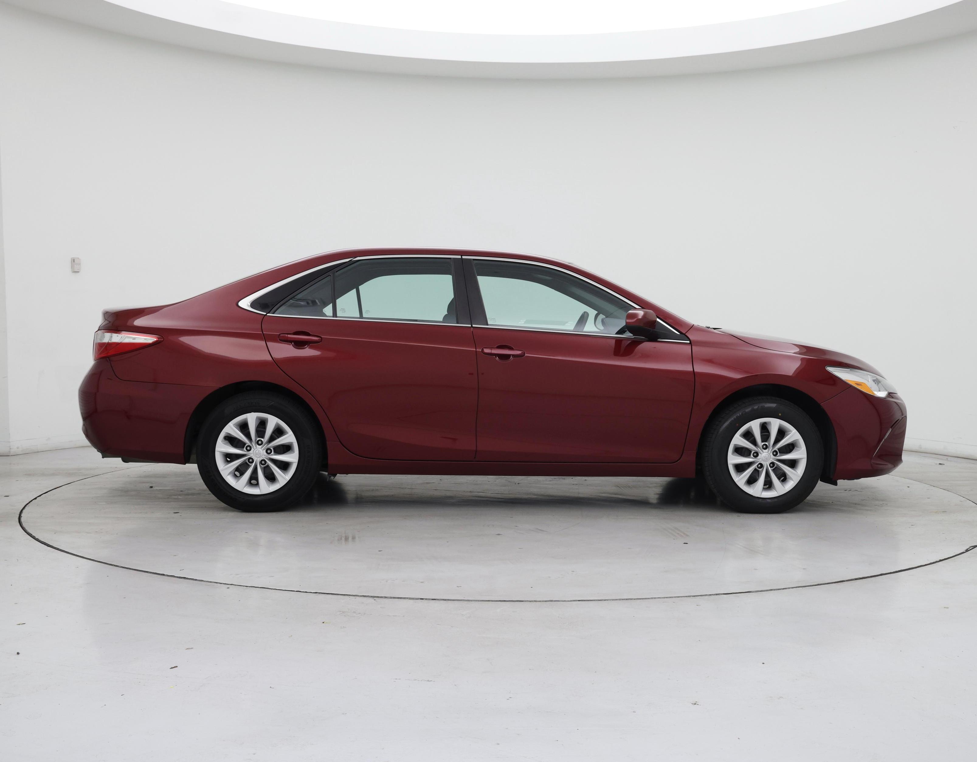 Thumbnail: 2017 Toyota Camry - 7
