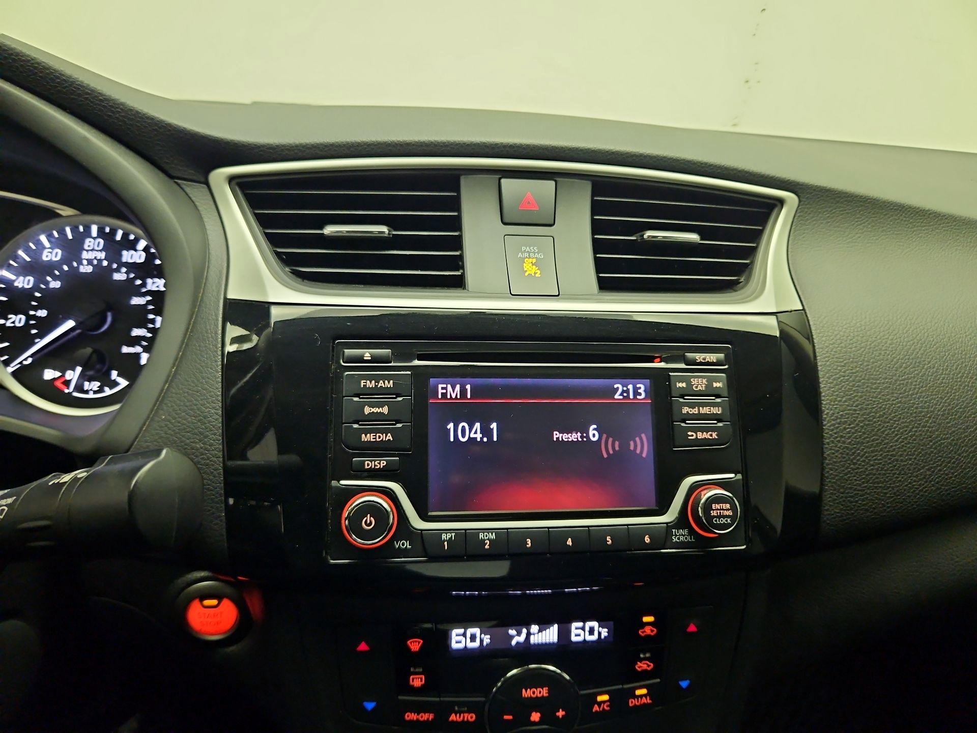 Thumbnail: 2018 Nissan Sentra - 14